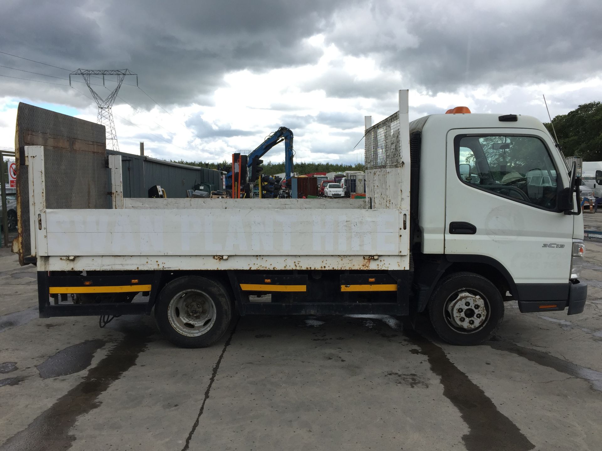 06D43493 Mitsubishi Canter 3C13 Dropside - Image 6 of 17