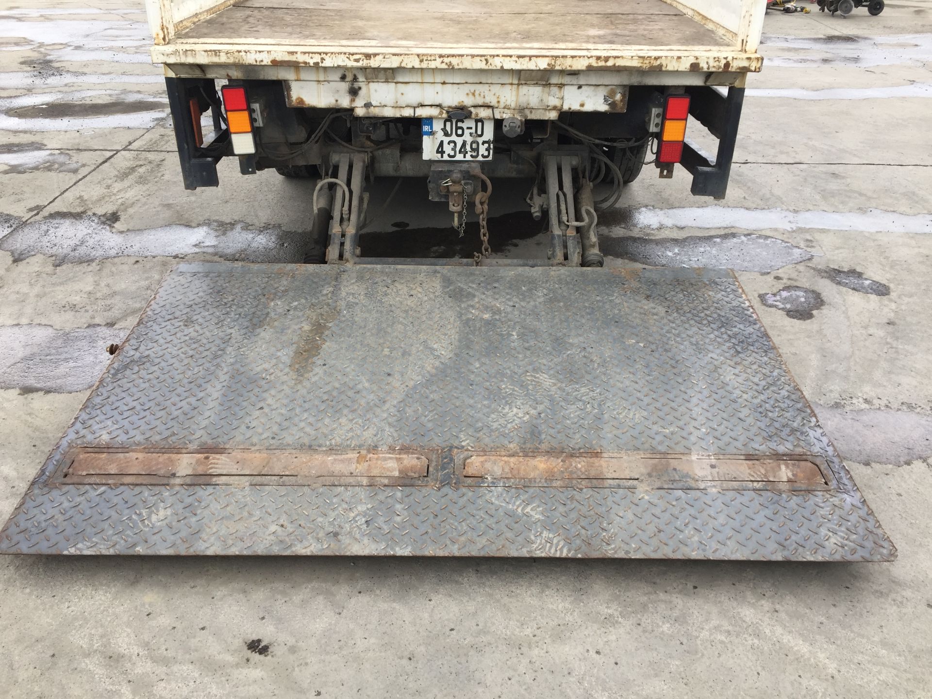 06D43493 Mitsubishi Canter 3C13 Dropside - Image 9 of 17