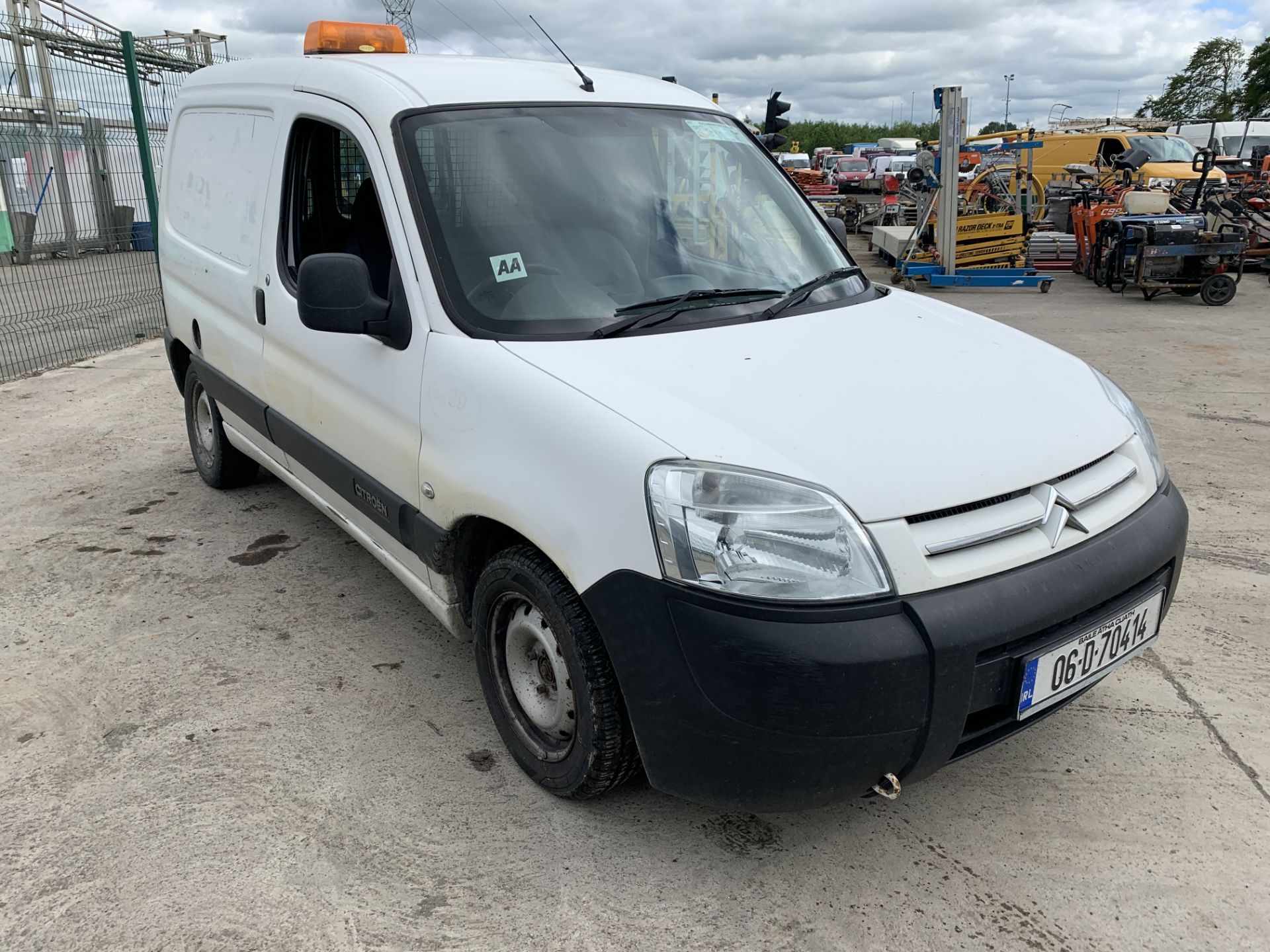 06D70414 UNRESERVED 2006 Citroen Berlingo 600 1.9D - Image 7 of 14