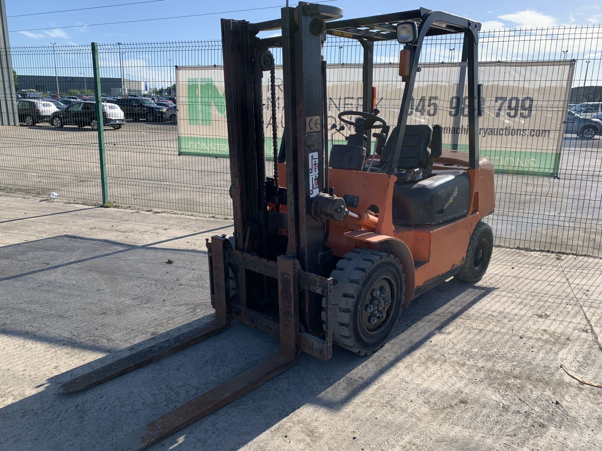 PL-15396 2006 Dalian CFCD30 3T Diesel Forklift - Image 2 of 18