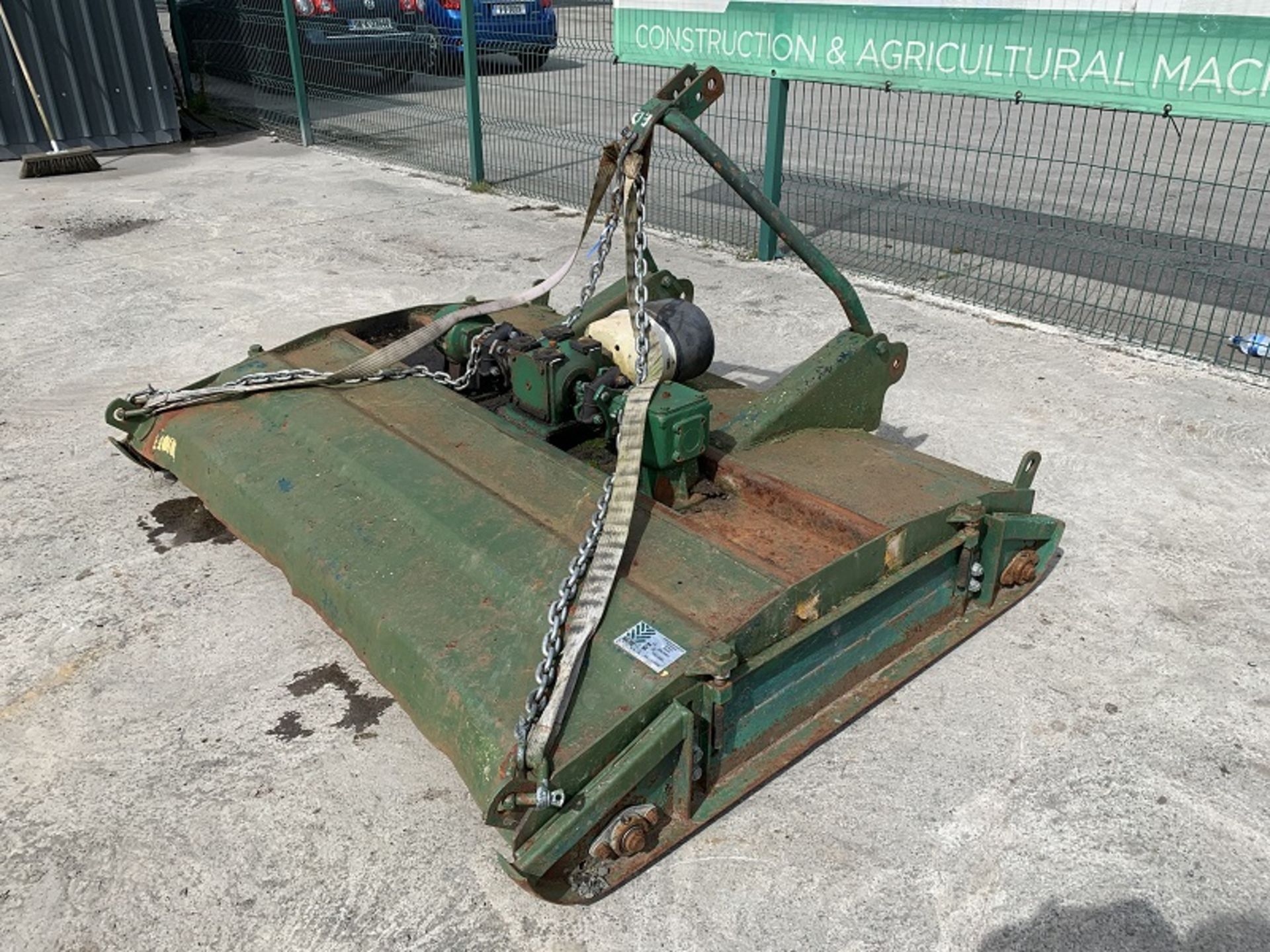 PL-15340 UNRESERVED 2003 Major 6000 GM Roller Mower - Image 2 of 11