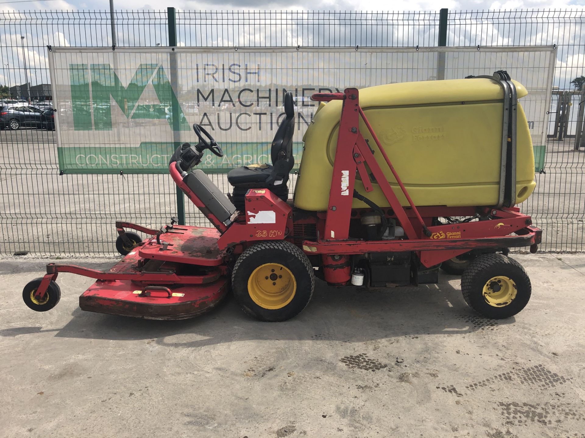 PL-14929 2006 Gianna Ferrari 35HP Turbo 2 Mower - Image 3 of 44