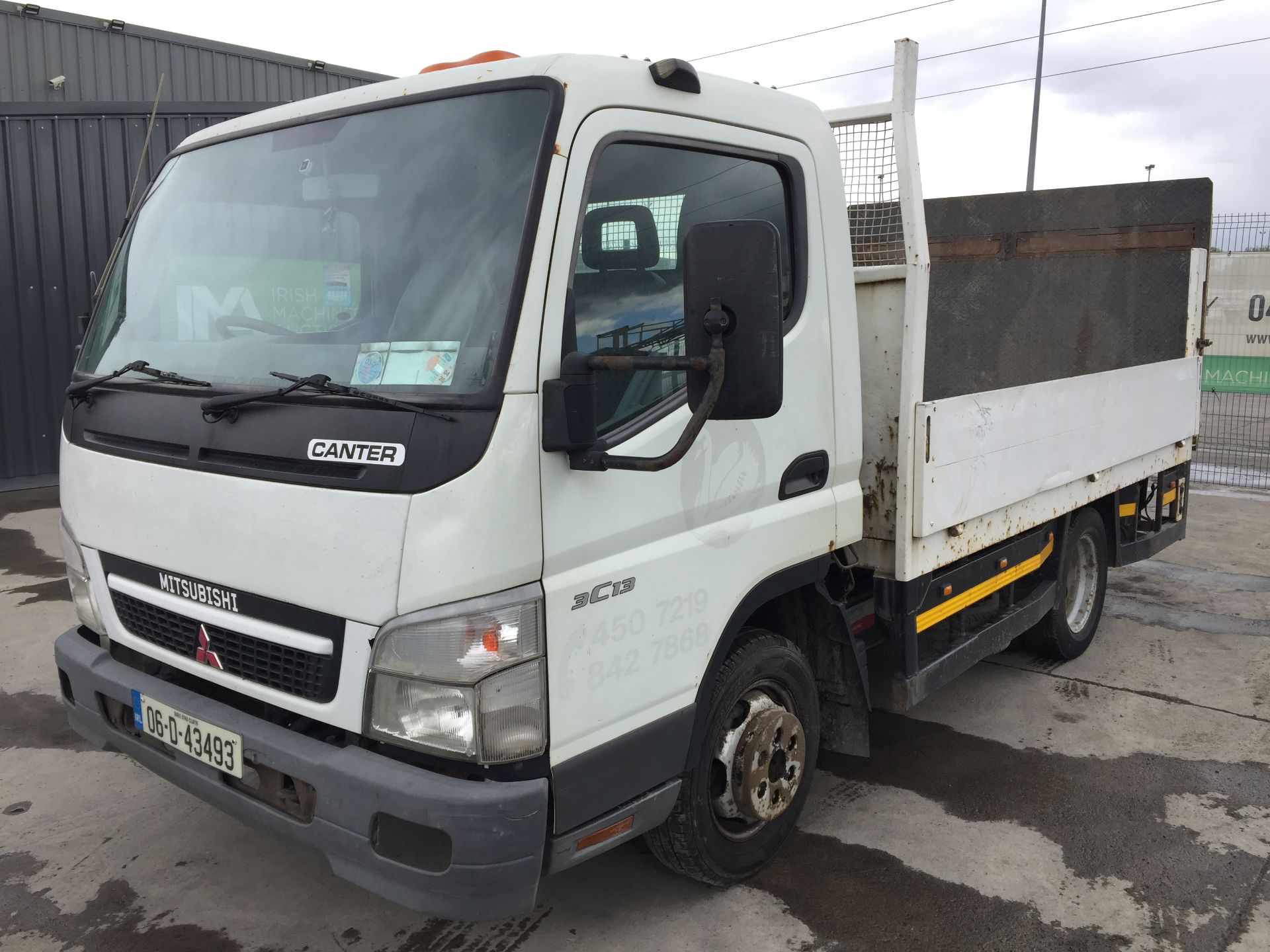 06D43493 Mitsubishi Canter 3C13 Dropside