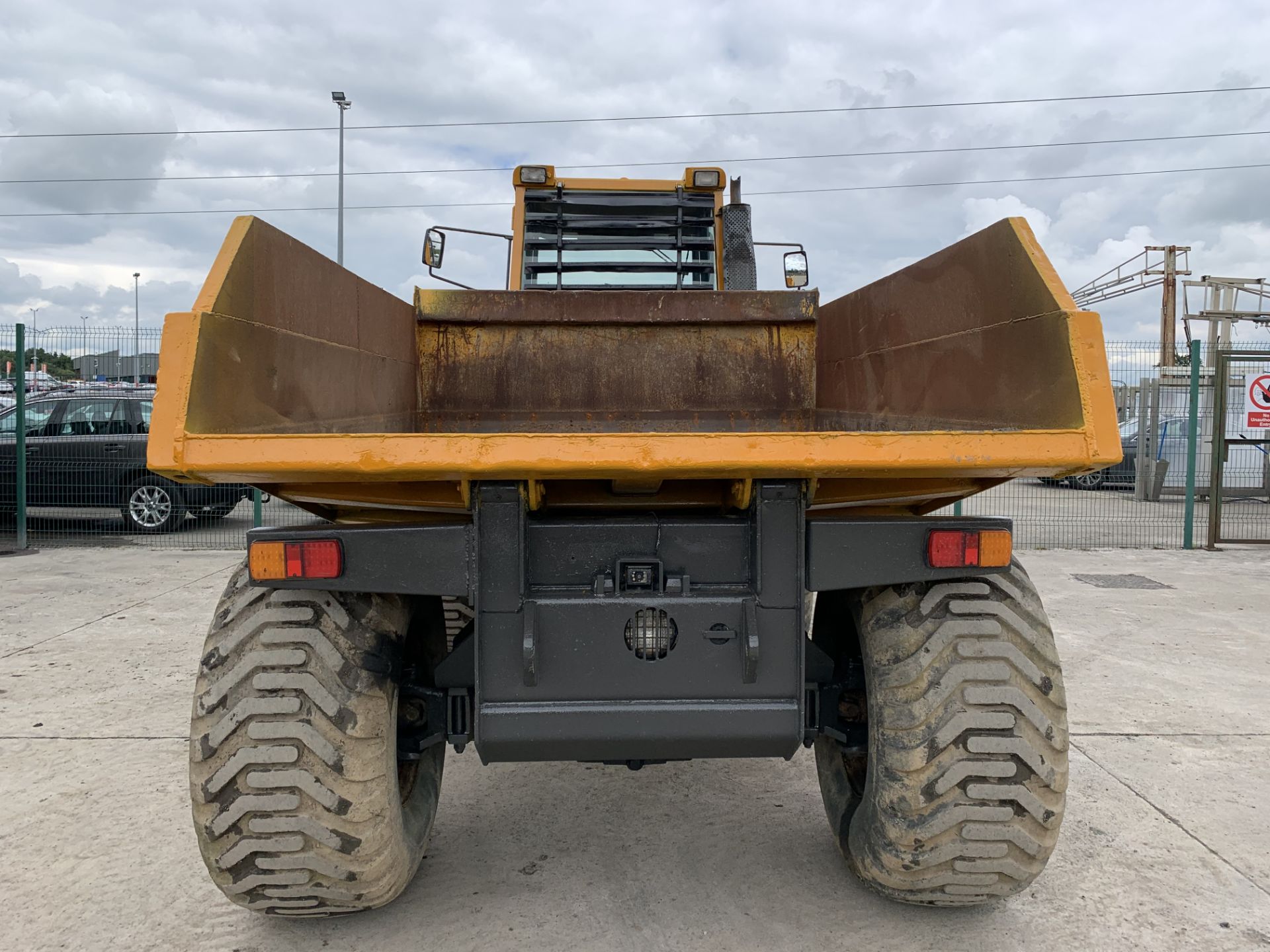 PL-15271 Thwaites TD12 Dump Truck - Image 10 of 33