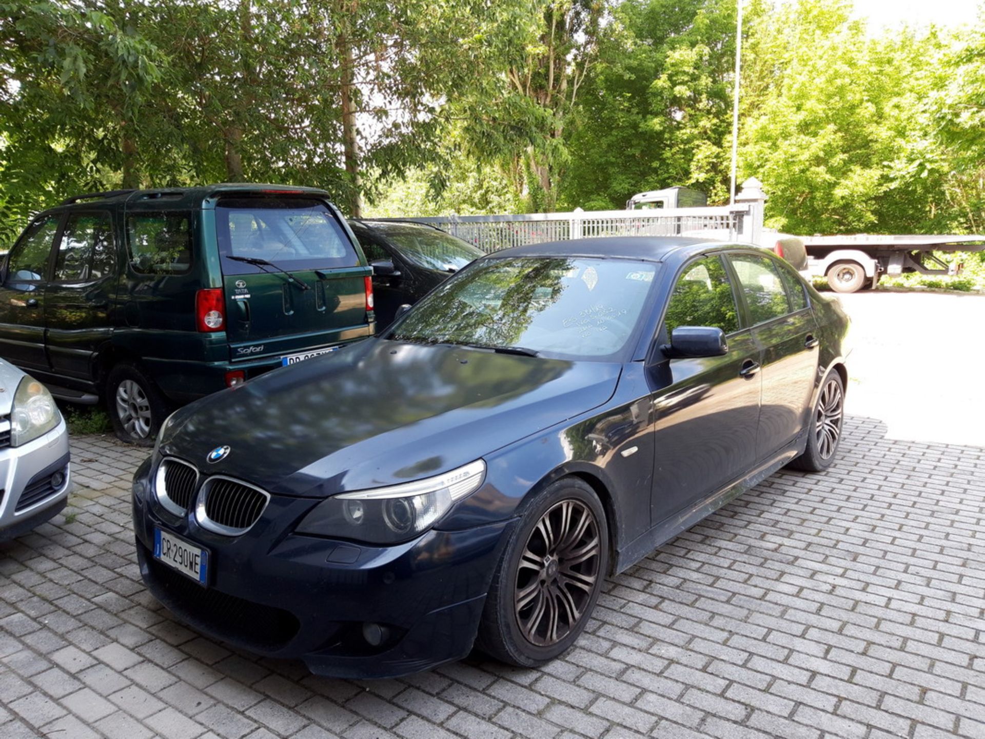 N. 1 (ES. N° 371/19 IVG N° 5.652) AUTOVETTURA BMW SERIE 5 TG. CR 290 WE, ANNO IMM.2005 (BENI IN