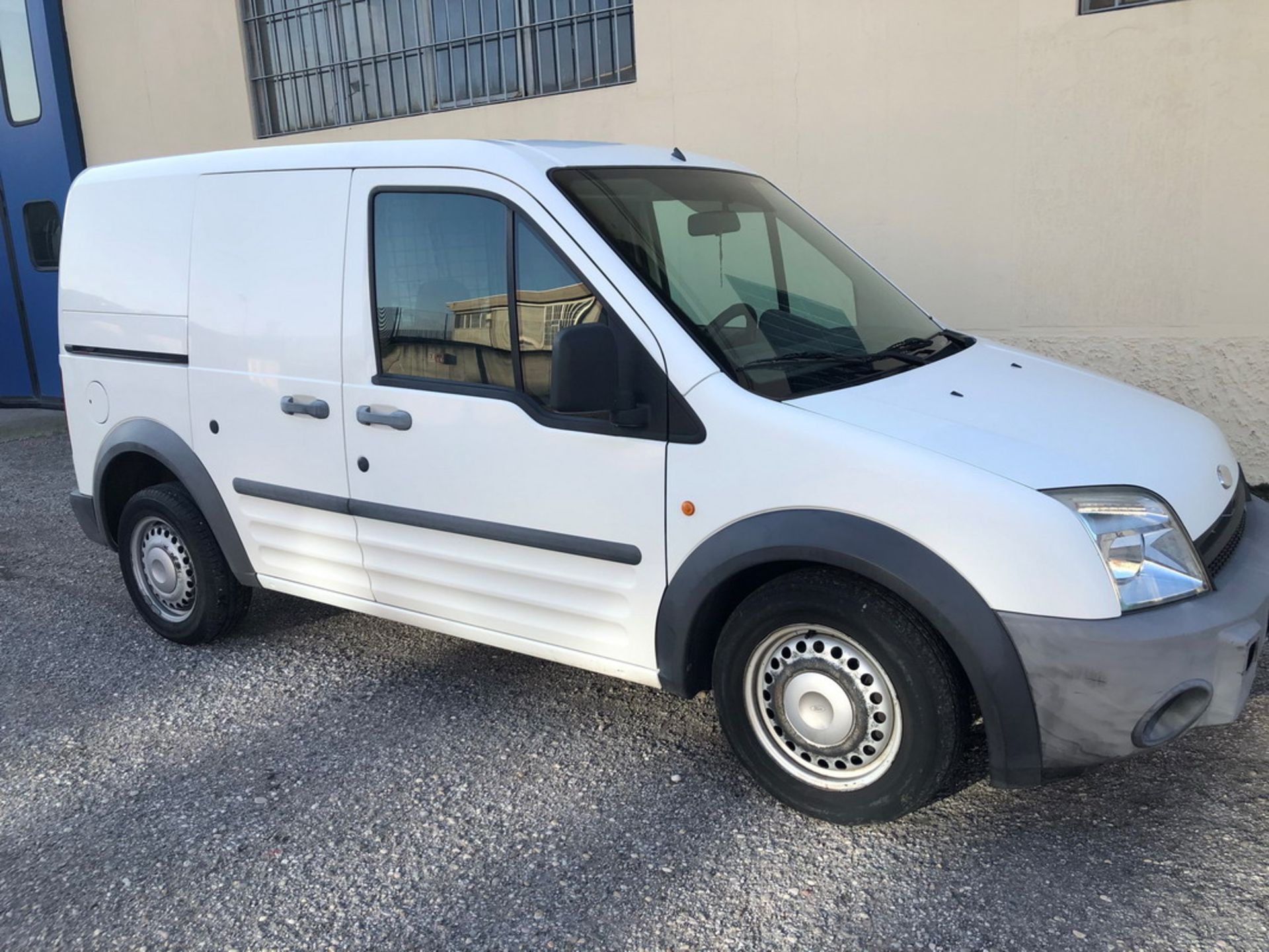 N. 1 (771 FALLIMENTO) AUTOCARRO FORD TRANSIT CONNECT S 20 TG CV 942 ZA ANNO 2005 CC 1753,00 KW 66 KM