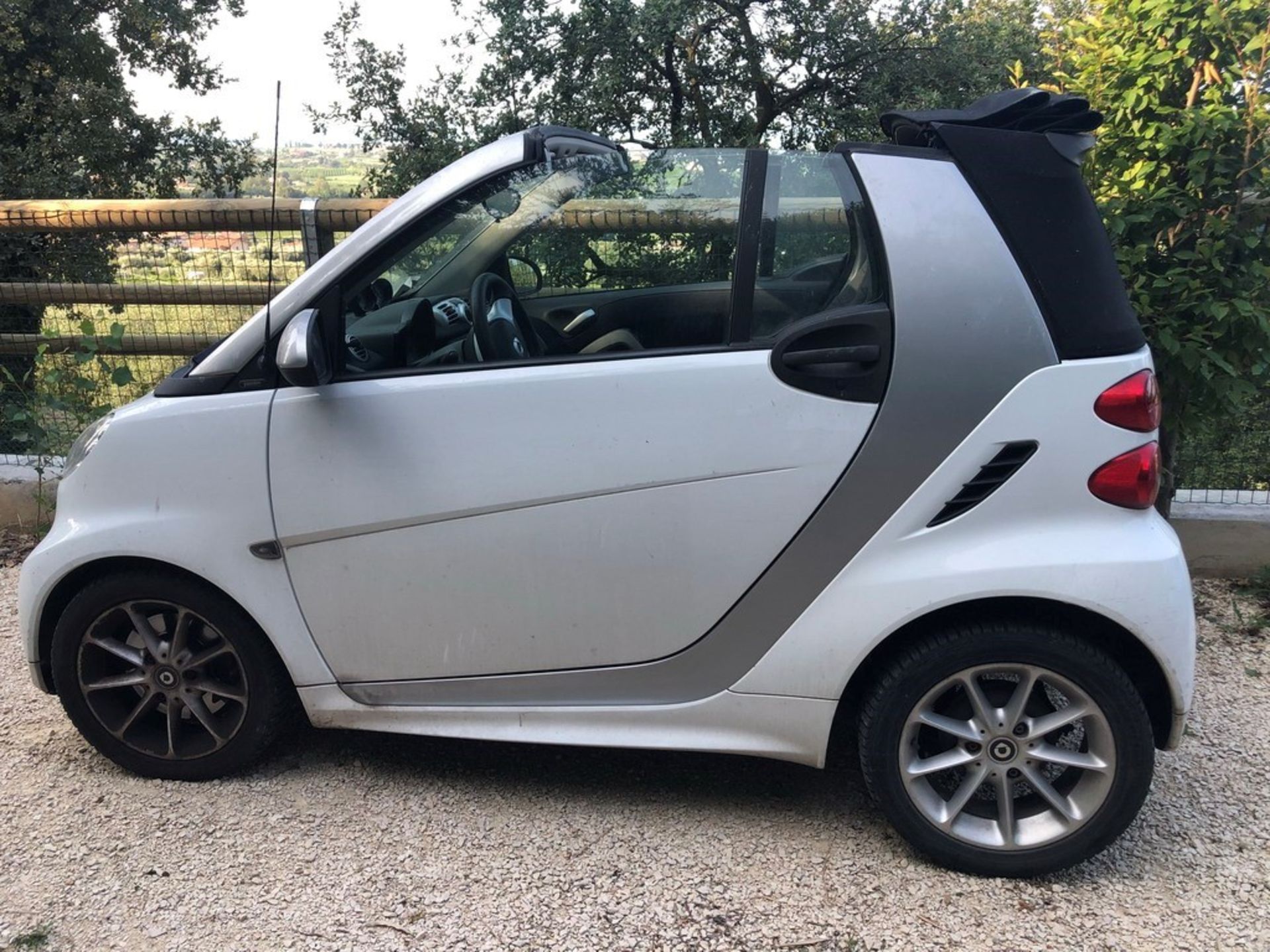 N. 3 (762 ERA CASA ASTE) AUTOVETTURA SMART FORTWO PASSION CABRIO TG EN 344 RY ANNO 2012, KW 52, CC