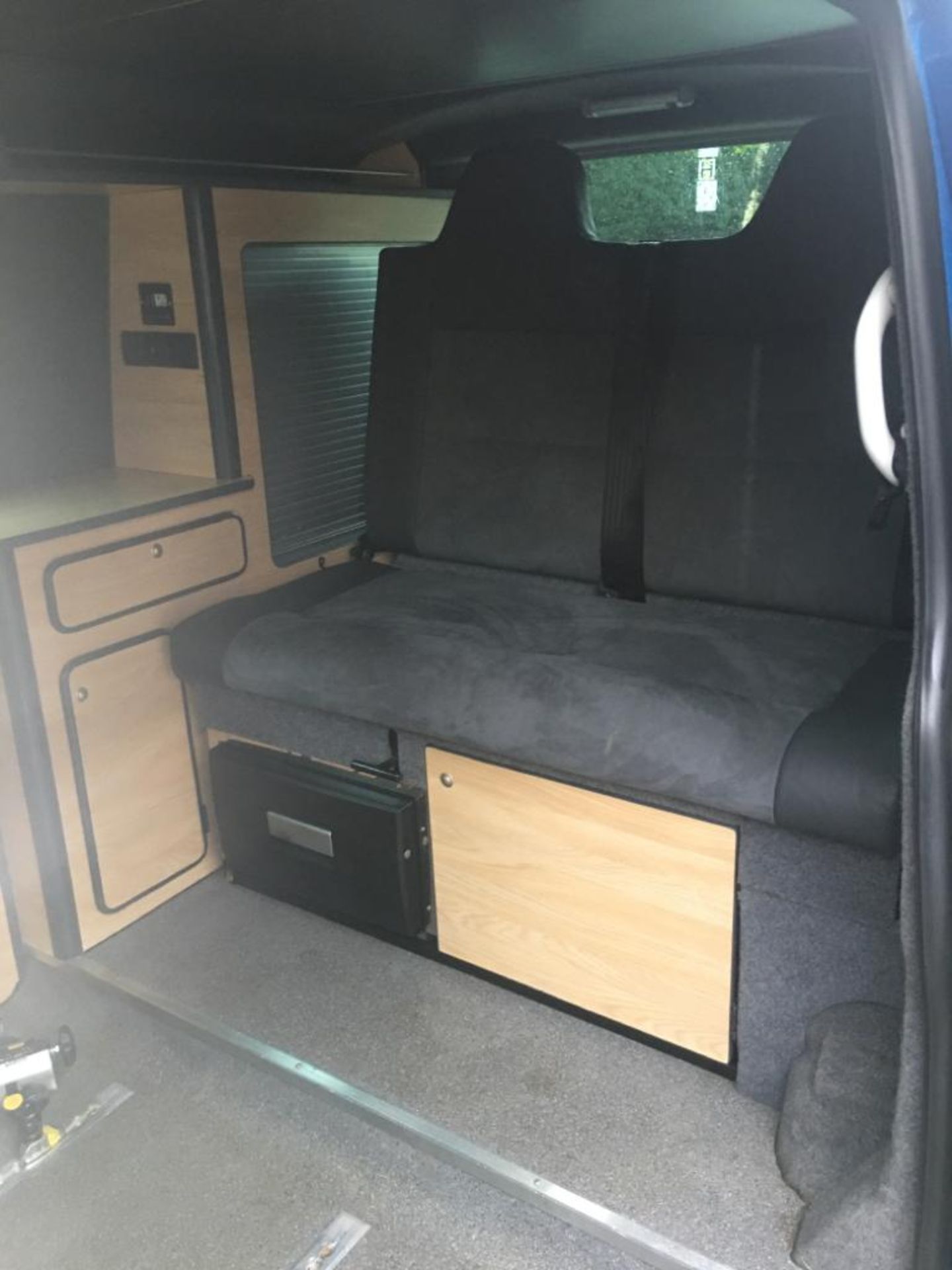 2015 VOLKSWAGEN CAMPERVAN DISABLED ACCESS (WAV) & PANORAMIC MODEL BY GM COACHES DEVON *POP TOP ROOF* - Image 27 of 54