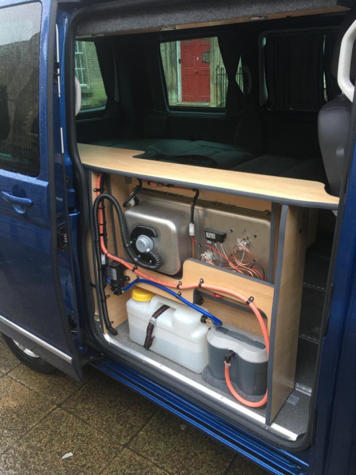 2015 VOLKSWAGEN CAMPERVAN DISABLED ACCESS (WAV) & PANORAMIC MODEL BY GM COACHES DEVON *POP TOP ROOF* - Image 29 of 54