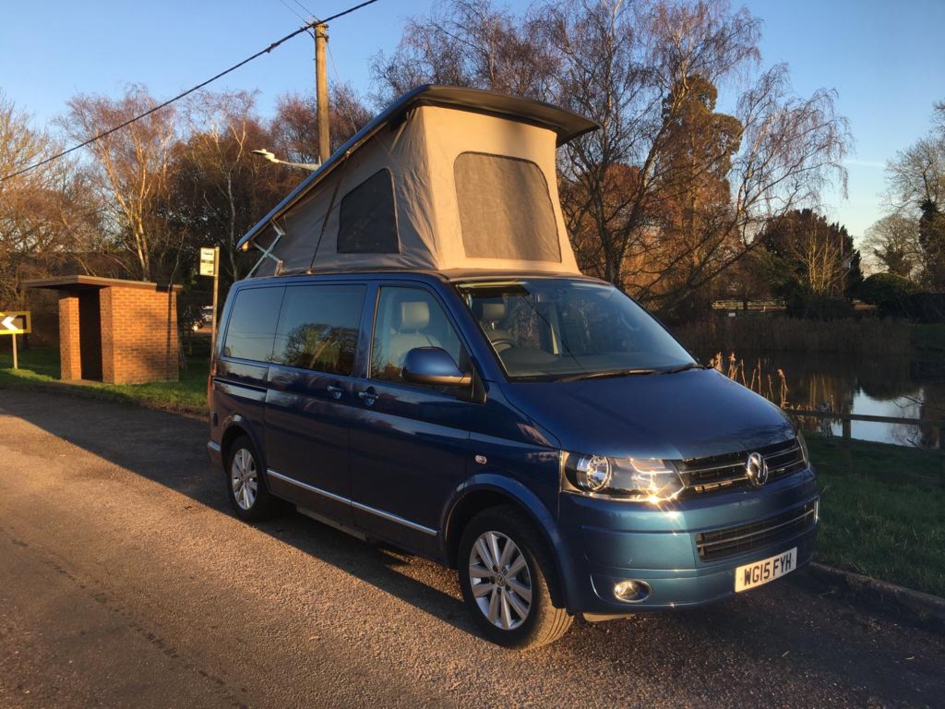 2015 VOLKSWAGEN CAMPERVAN DISABLED ACCESS (WAV) & PANORAMIC MODEL BY GM COACHES DEVON *POP TOP ROOF* - Image 3 of 54