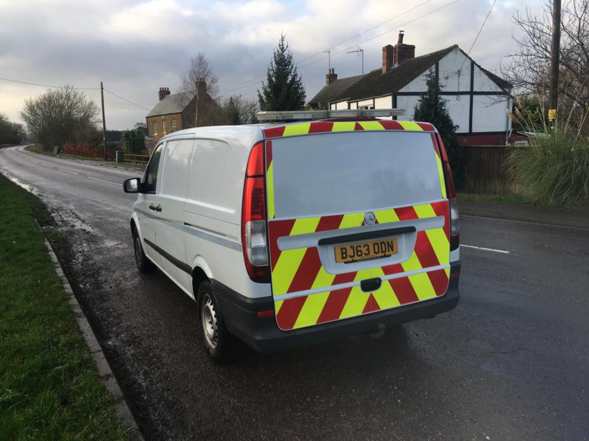 2013 MERCEDES BENZ VITO 113 PANEL VAN - Image 4 of 18