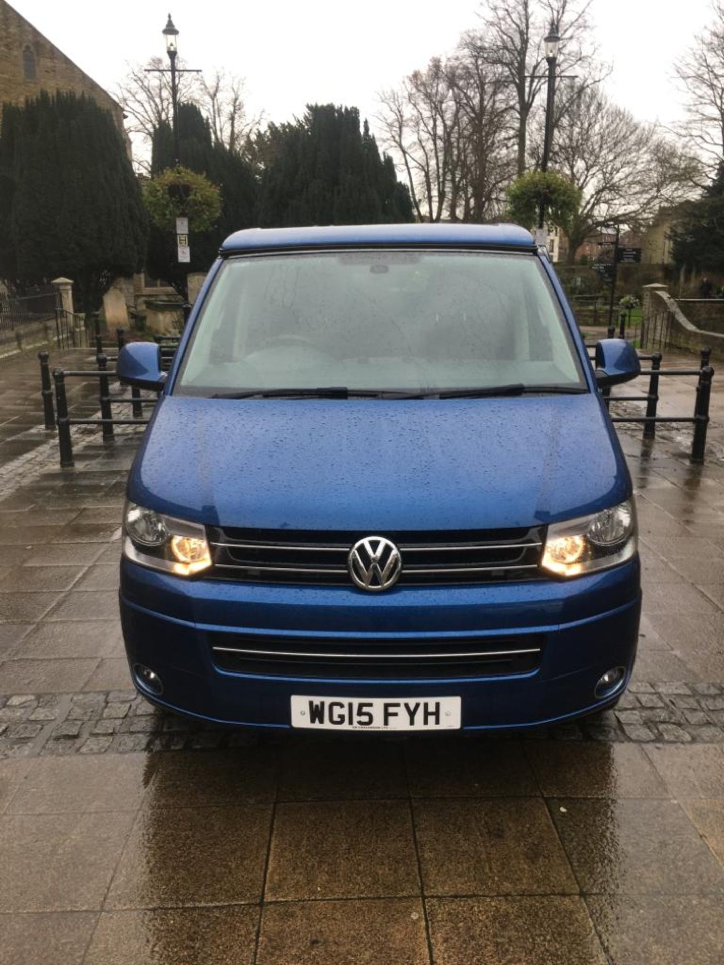 2015 VOLKSWAGEN CAMPERVAN DISABLED ACCESS (WAV) & PANORAMIC MODEL BY GM COACHES DEVON *POP TOP ROOF* - Image 11 of 54