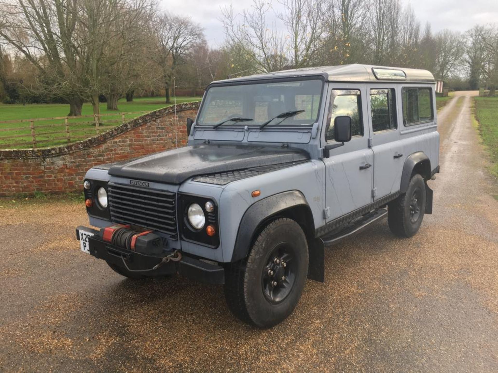 2001 LAND ROVER DEFENDER 110 - Image 4 of 25