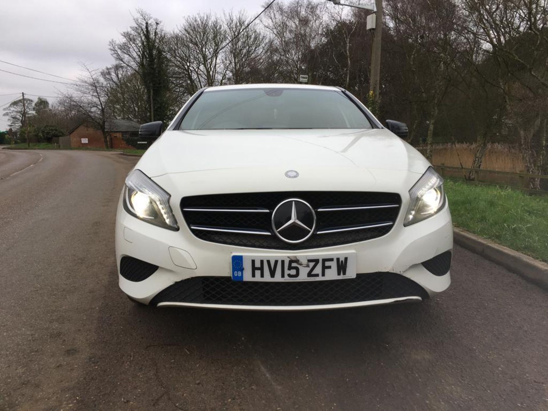 2015 MERCEDES BENZ A180 BLUEEFFICIENCY SPORT CDI - Image 2 of 24