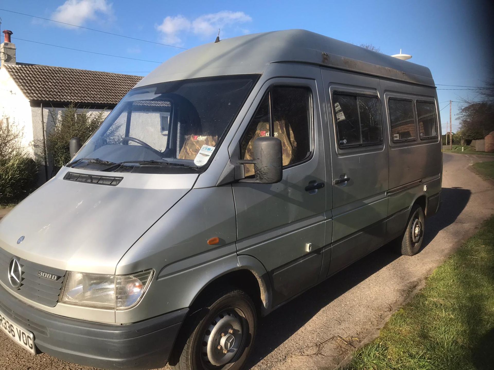 1998 MERCEDES BENZ SPRINTER FISHING VAN - Image 3 of 25