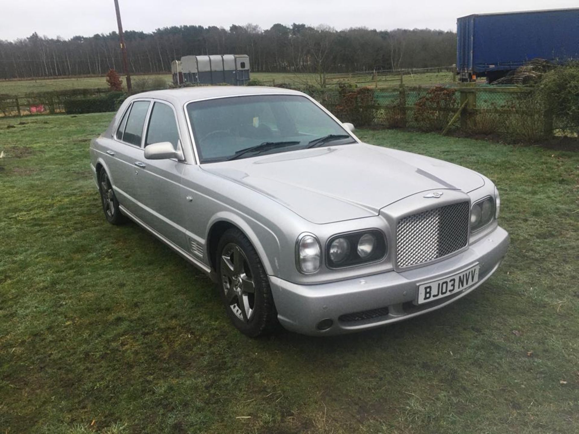 2003 BENTLEY ARANGE T AUTO 6.75