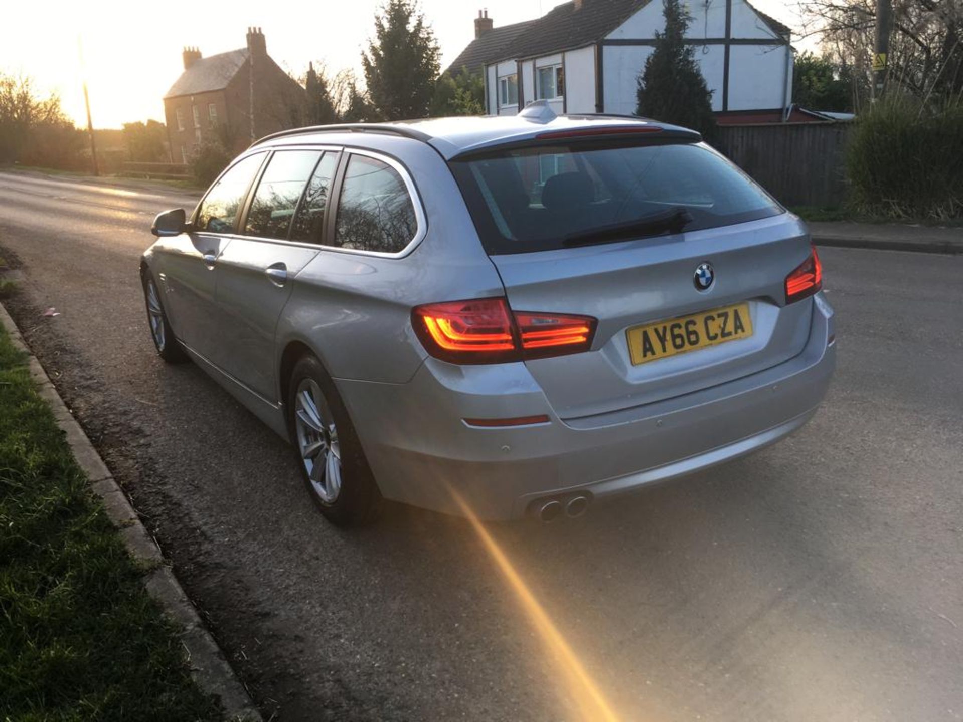 2016 BMW 530D AC AUTO ESTATE ** - Image 9 of 15