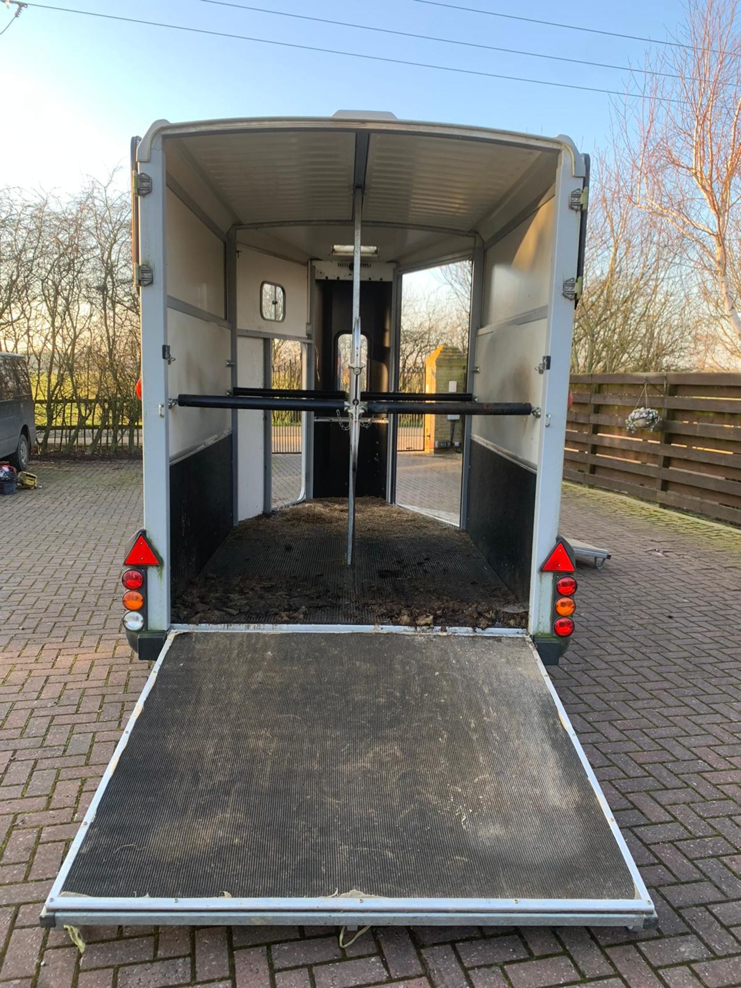 IFOR WILLIAMS HB511 HORSE TRAILER - Image 5 of 20