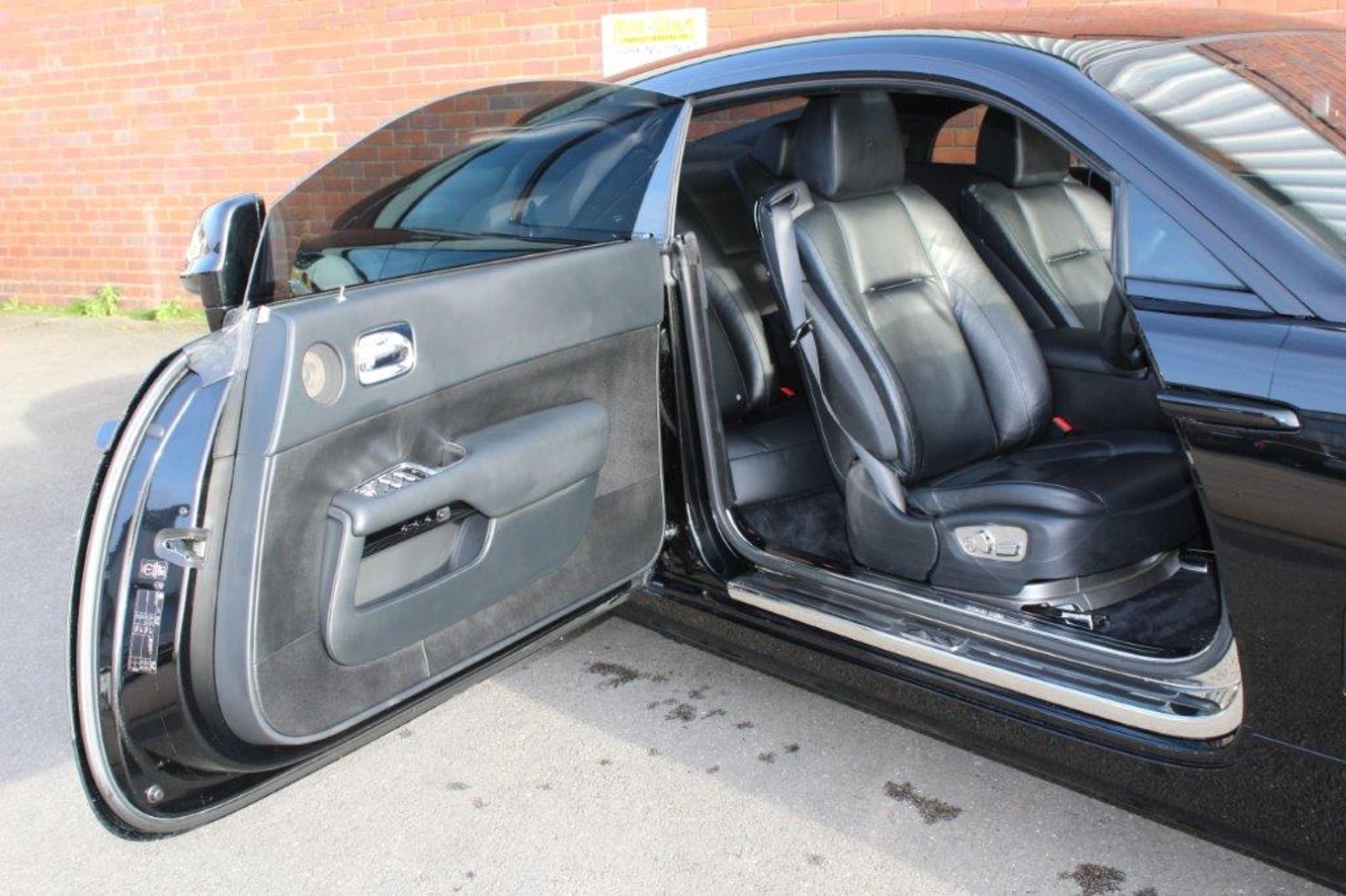 2014 ROLLS-ROYCE WRAITH 6.6L V12 AUTO 2DR EU5 - Image 4 of 29