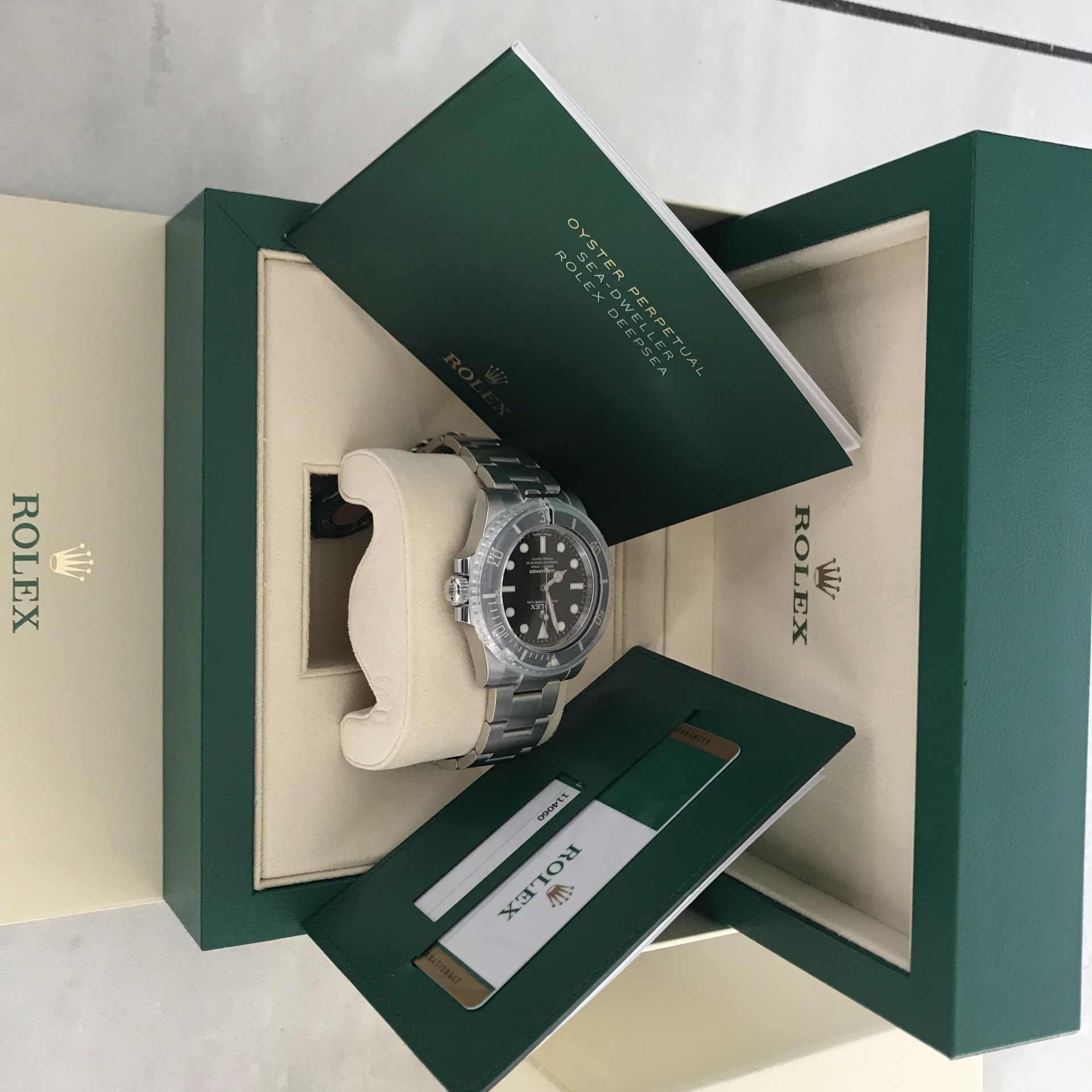 2020 ROLEX SUBMARINER OYSTER STEEL 40 MM WATCH 114060 - Image 2 of 15