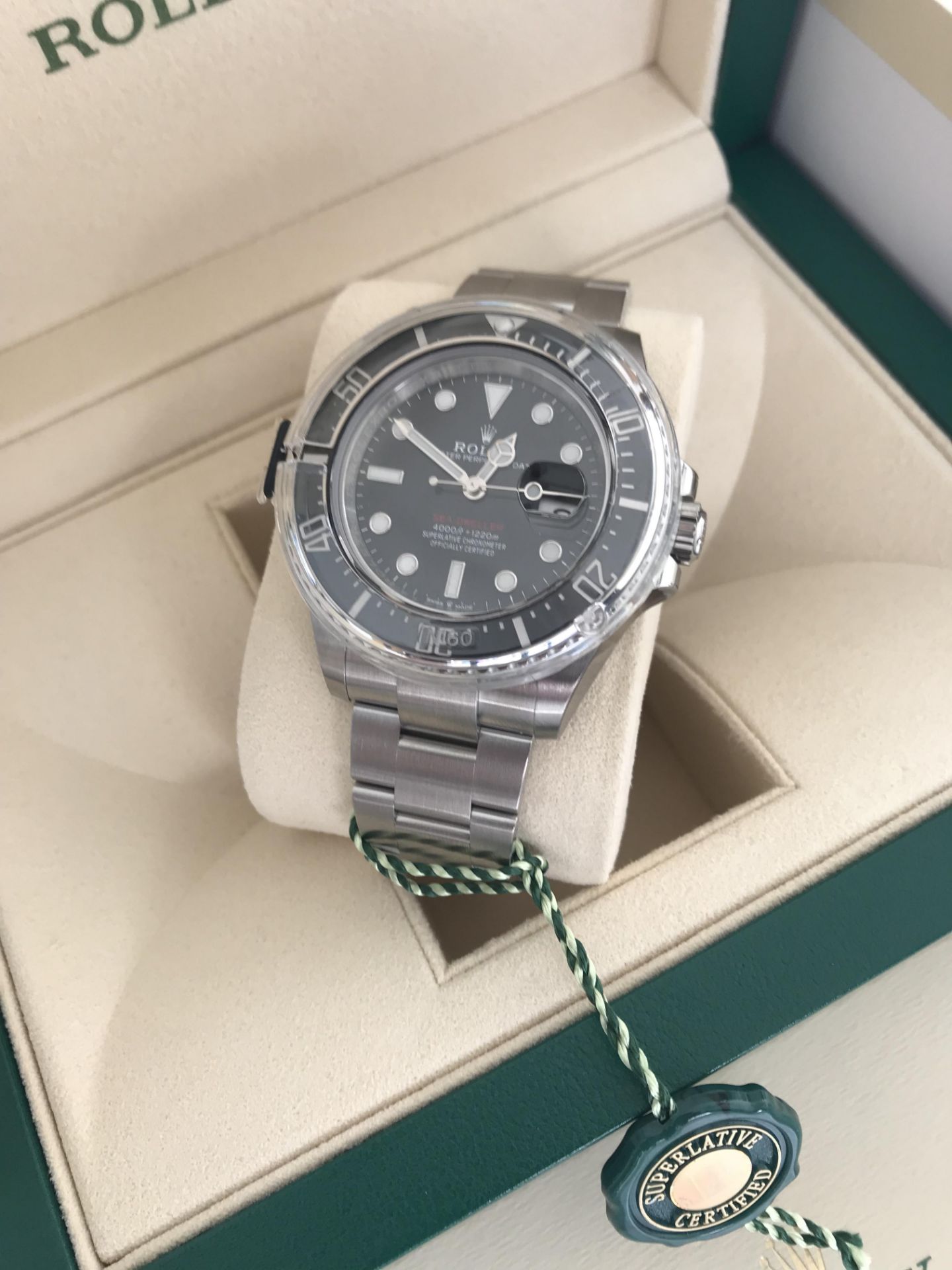 2020 ROLEX SEA-DWELLER 43 MM OYSTER STEEL WATCH 126600 50TH ANNIVERSARY - Image 3 of 15