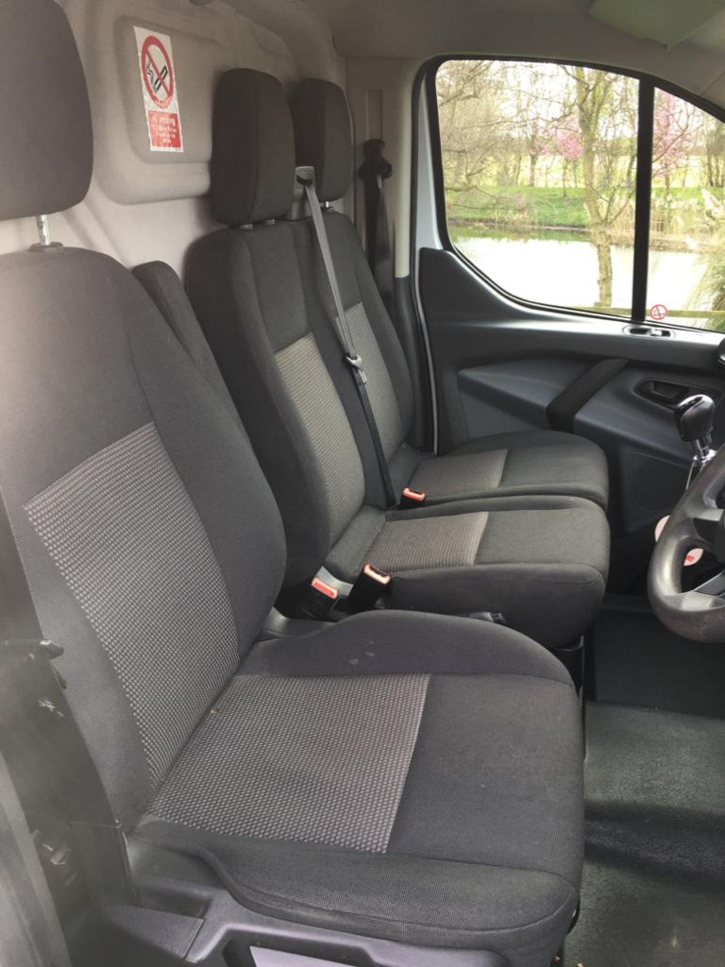 2015 FORD TRANSIT CUSTOM 290 ECO-TECH - Image 11 of 17