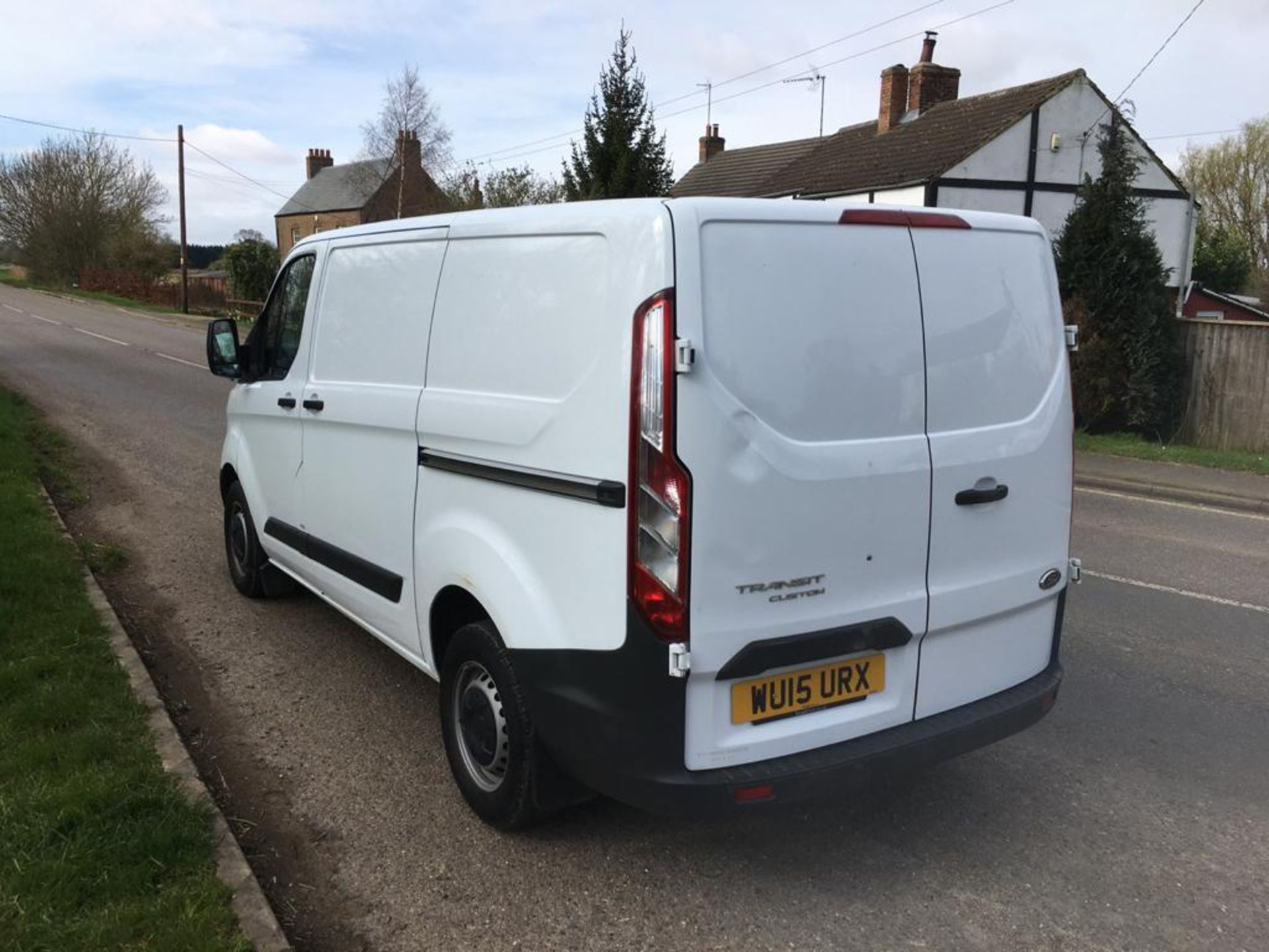 2015 FORD TRANSIT CUSTOM 290 ECO-TECH - Image 6 of 17