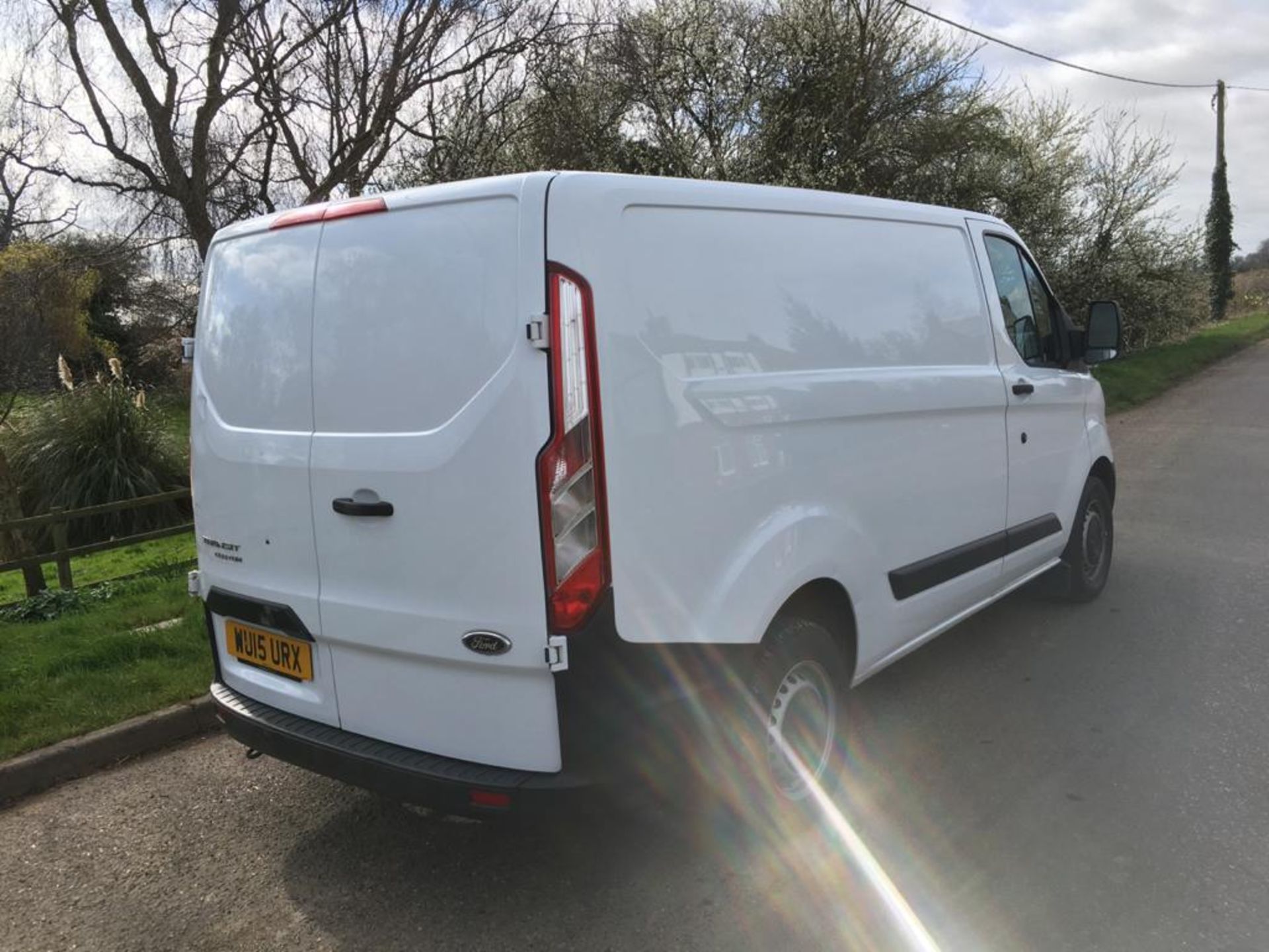 2015 FORD TRANSIT CUSTOM 290 ECO-TECH - Image 8 of 17