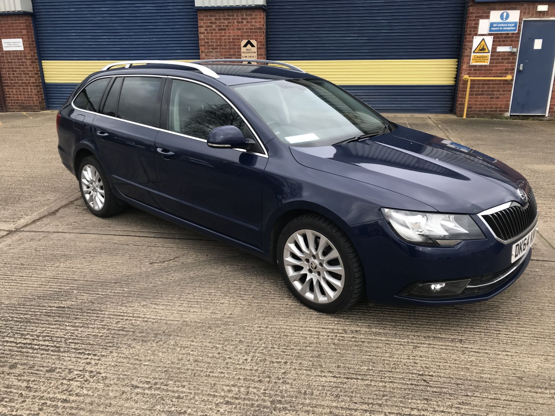 2014 SKODA SUPERB 2.0 TDI ESTATE MANUAL - Image 2 of 18