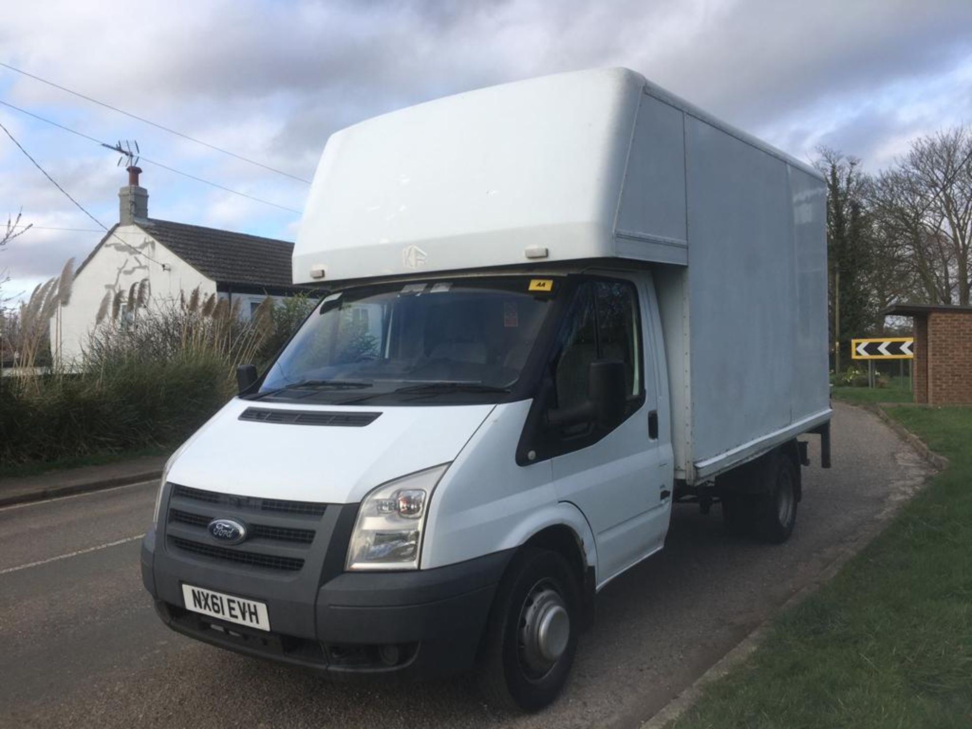 2012 FORD TRANSIT 350 LUTON VAN - Image 3 of 22