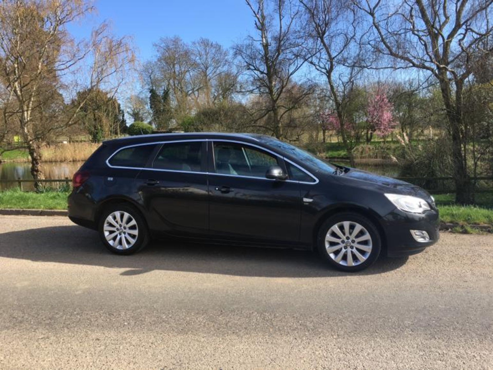 2011 VAUXHALL ASTRA SE AUTO ESTATE - Image 6 of 18