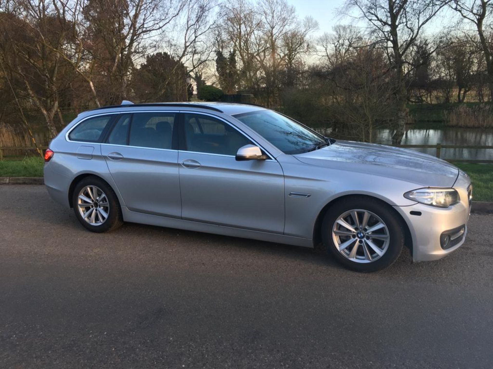 2016 BMW 530D AC AUTO ESTATE **ONE OWNER FROM NEW** - Image 5 of 15