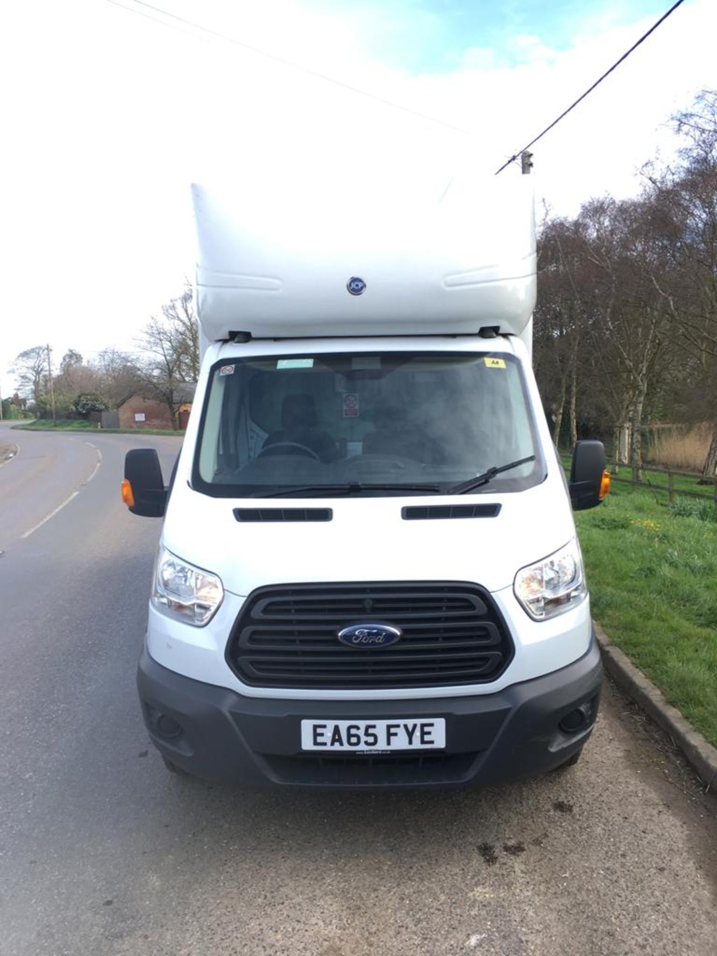 2015 FORD TRANSIT LUTON 350 VAN WITH TAIL LIFT **EURO5** - Image 2 of 19