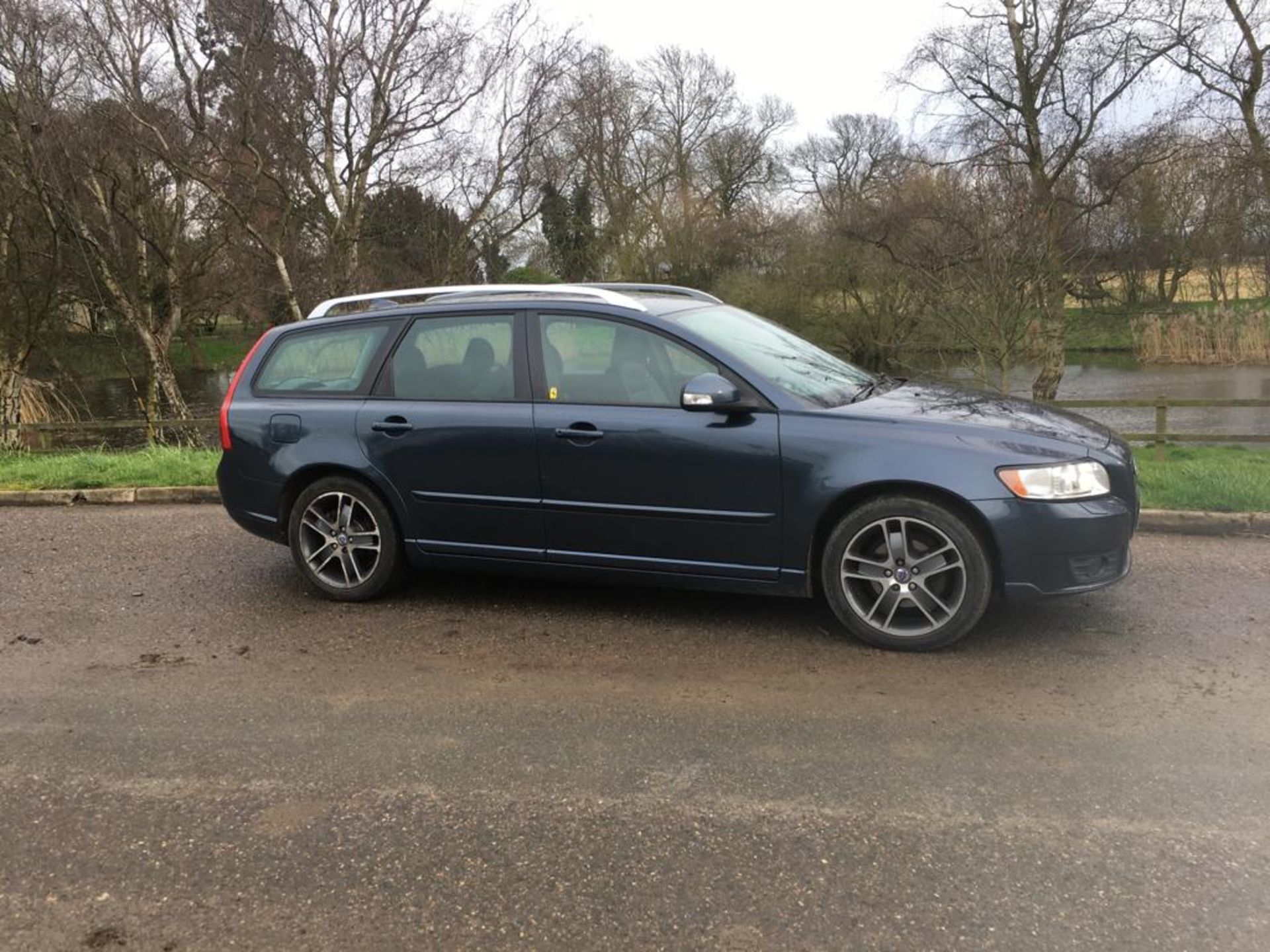 2011 VOLVO V50 SE LUX DRIVE START/STOP - Image 5 of 19