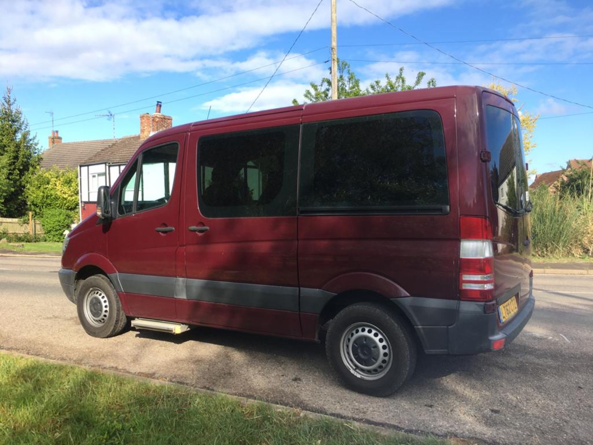 2012 MERCEDES-BENZ SPRINTER TAIL LIFT DISABILITY VAN **LOW MILEAGE** - Image 8 of 33