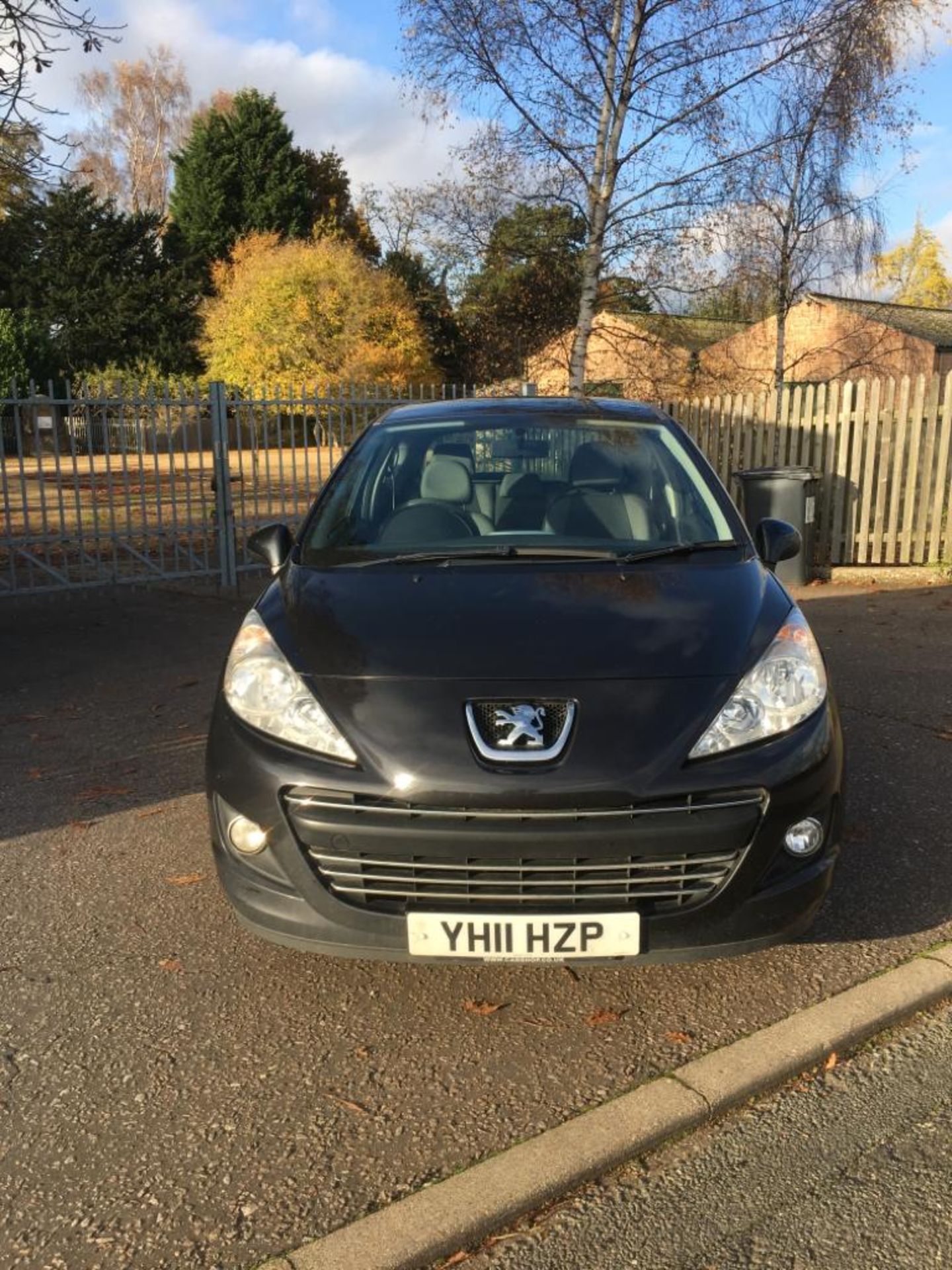 2011 PEUGOET 207 1.4 ENVY 3 DOOR HATCHBACK - Image 2 of 15