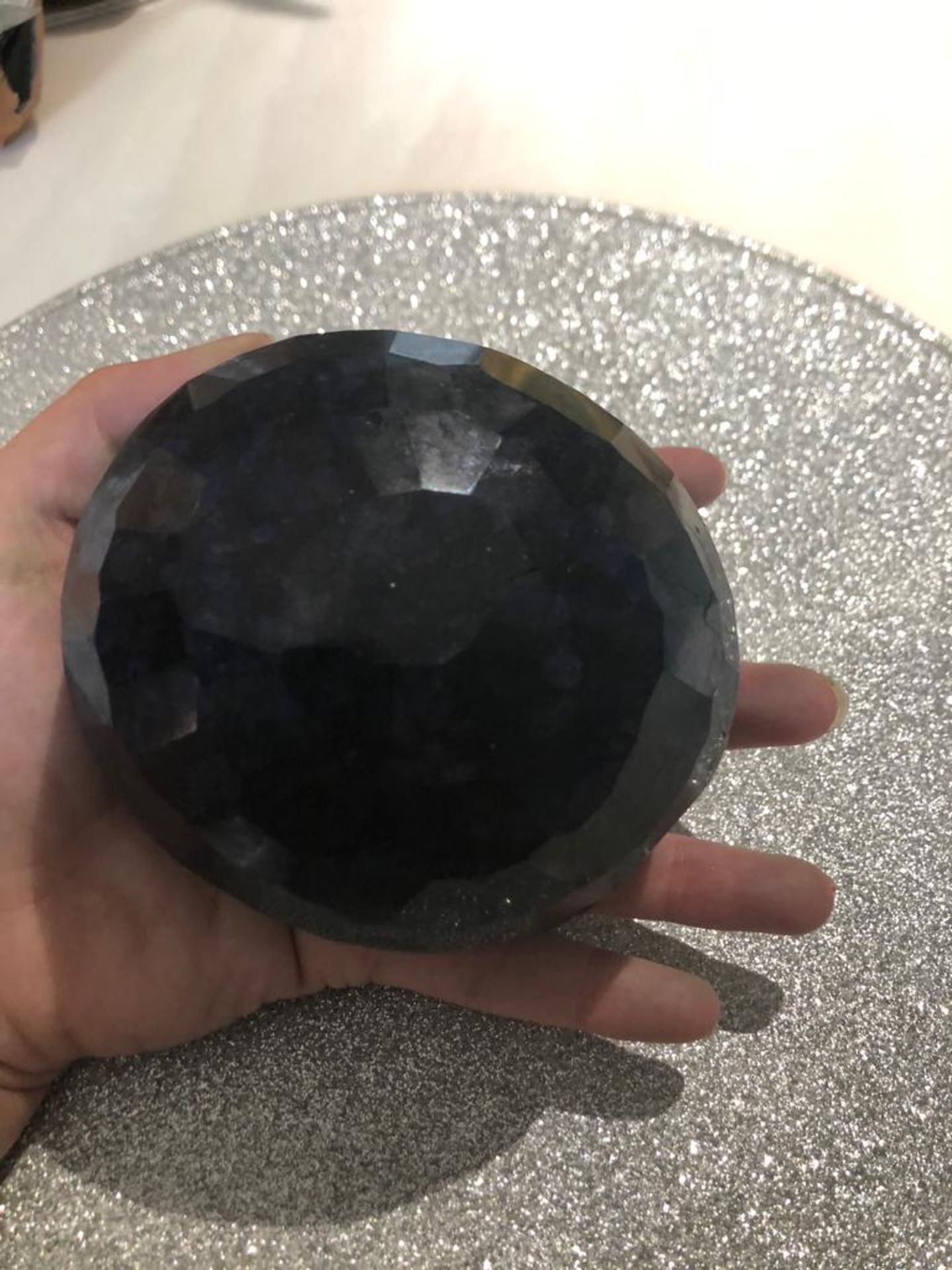 5940 CT SAPPHIRE HUGE COLLECTORS PIECE - Image 4 of 4