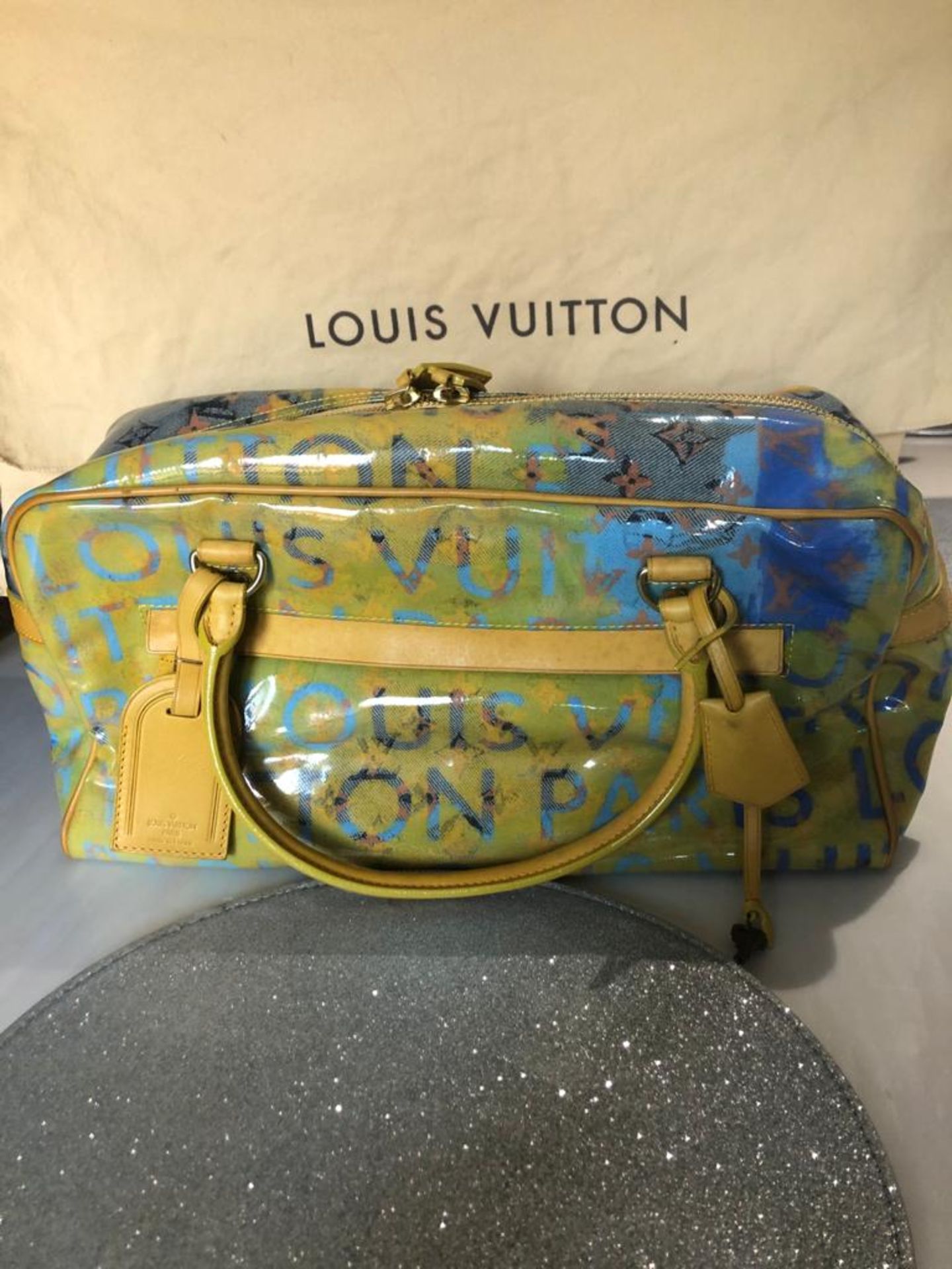 LOUIS VUITTON PARIS LADIES BAG CONDITION: USED **NO VAT ON HAMMER PRICE**