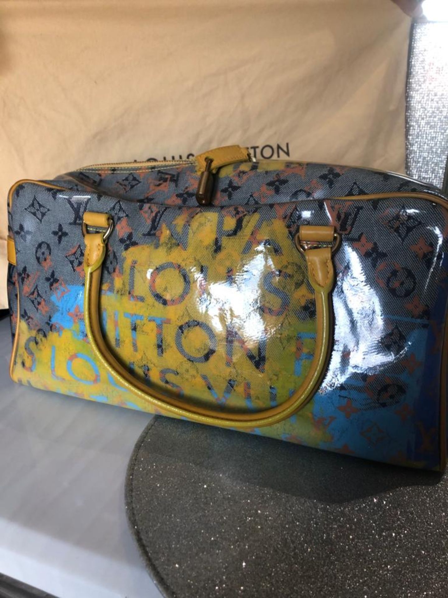 LOUIS VUITTON PARIS LADIES BAG - Image 3 of 14