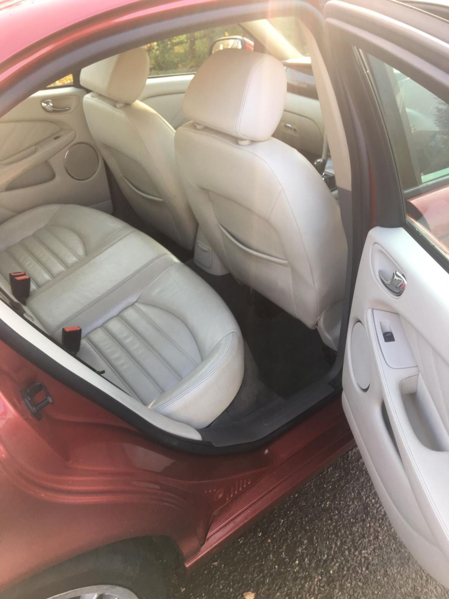 2009 JAGUAR X TYPE SE 2.0 DIESEL - Image 10 of 21