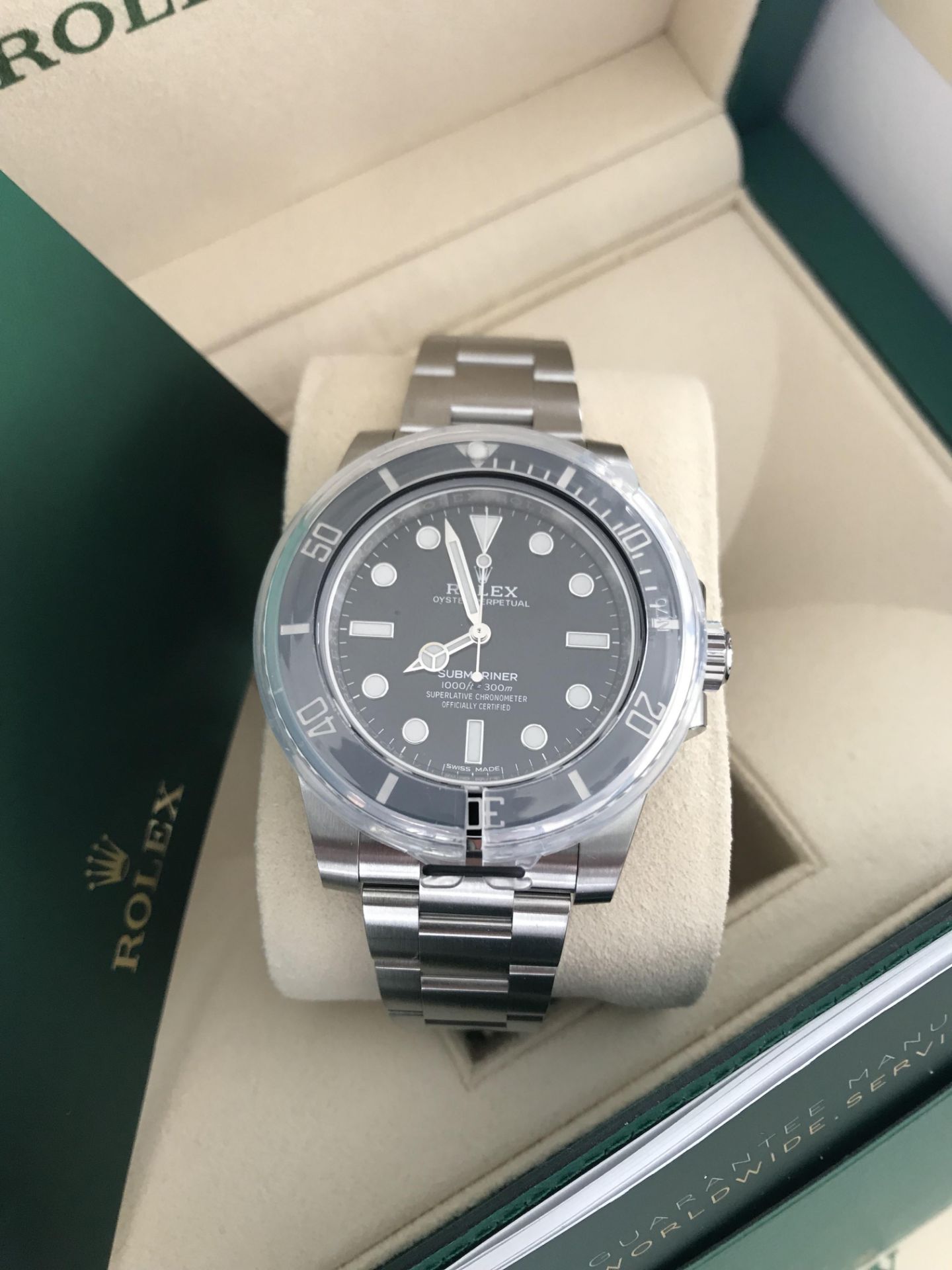 2020 ROLEX SUBMARINER OYSTER STEEL 40 MM WATCH 114060 - Image 3 of 10