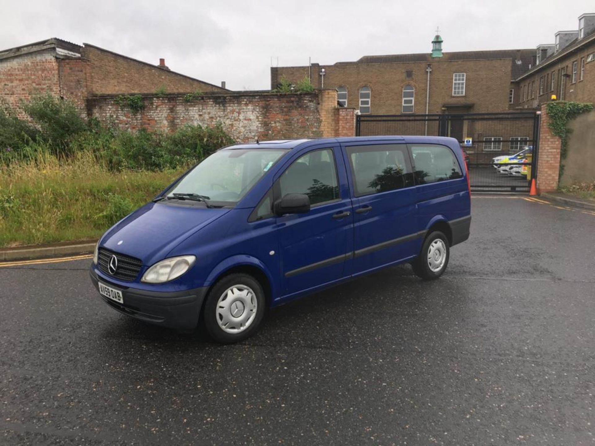 2009 MERCEDES BENZ VITO 111 CDI - Image 2 of 19