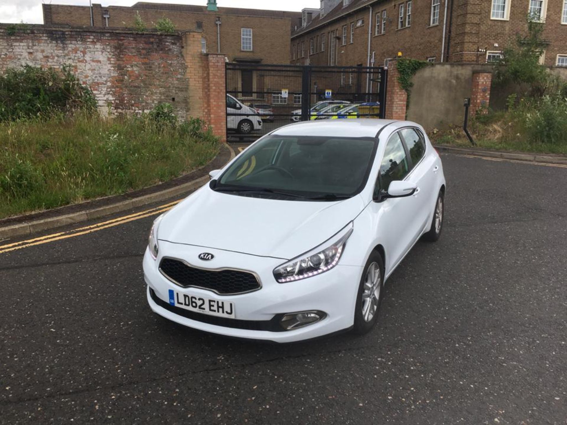 2012 KIA CEED 2 CDRI AUTO 5 DOOR - Image 4 of 19