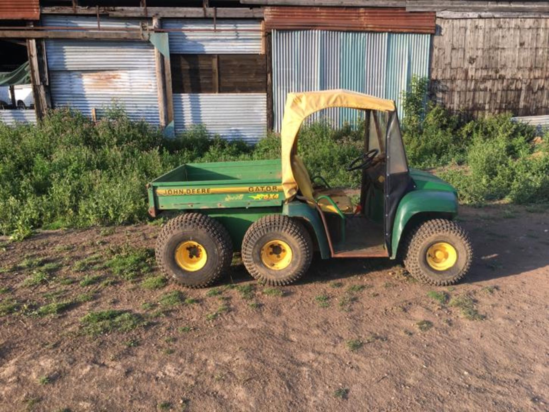 JOHN DEERE 6 WHEEL GATOR - Image 4 of 17