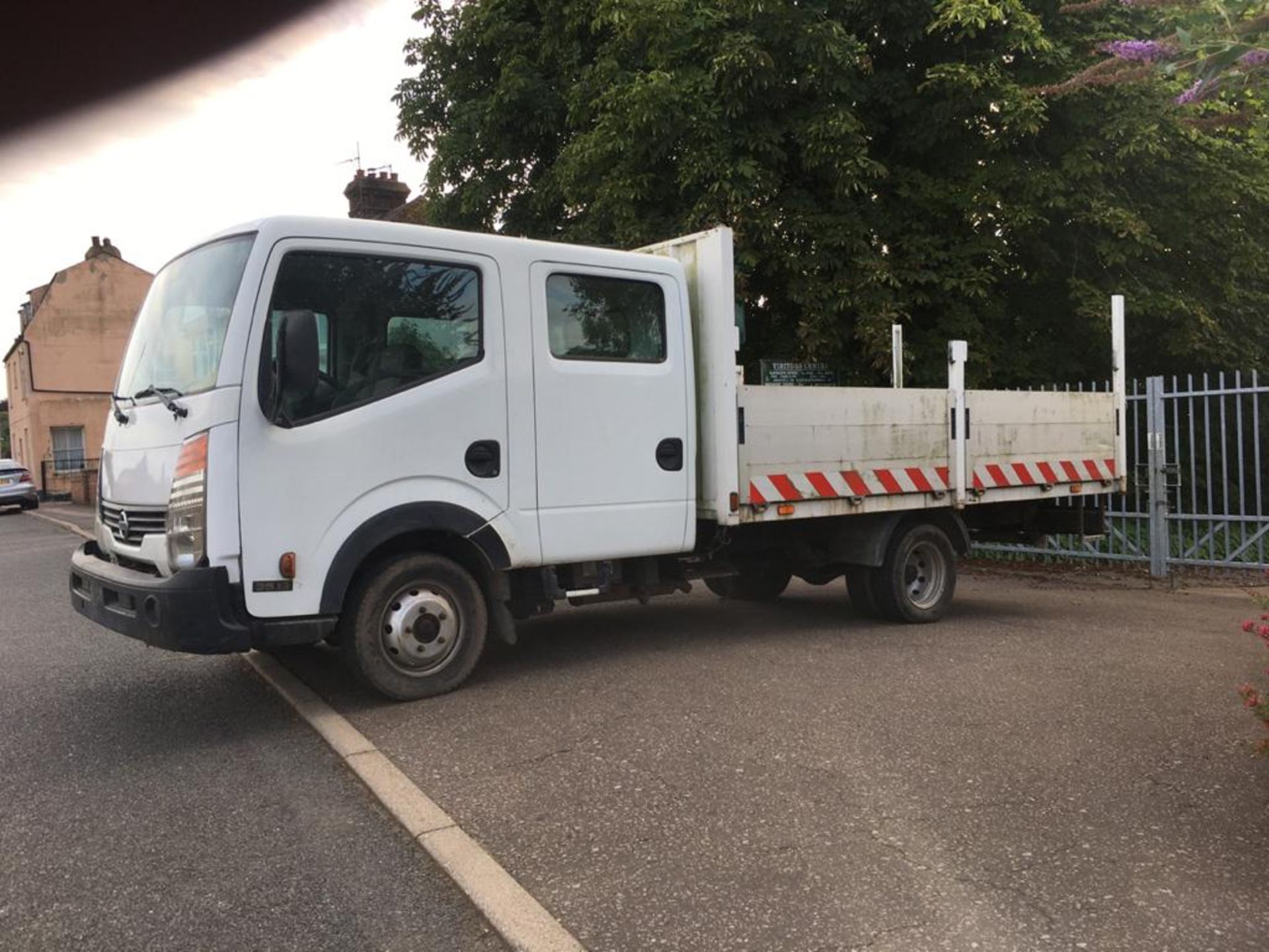 NISSAN CABSTER DROPSIDES **LHD** - Image 6 of 14