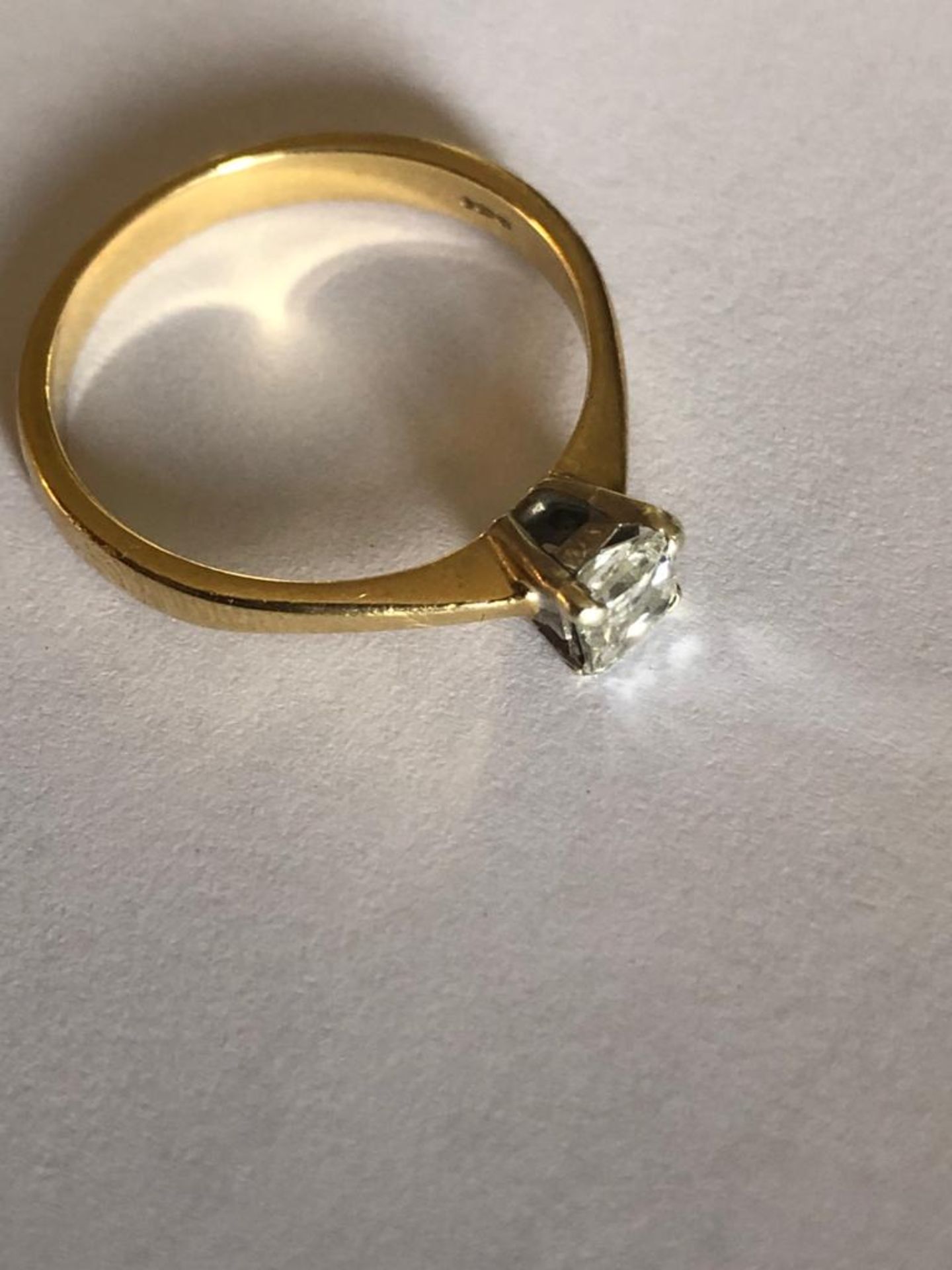 0.45 CT APPROX DIAMOND RING SET IN 18CT GOLD - Image 6 of 6