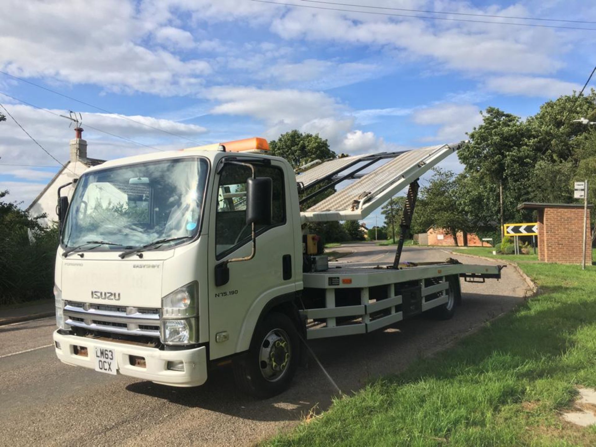 2014 ISUZU TRUCKS FORWARD N75.190 AUTO TRANSPORT - Image 4 of 25