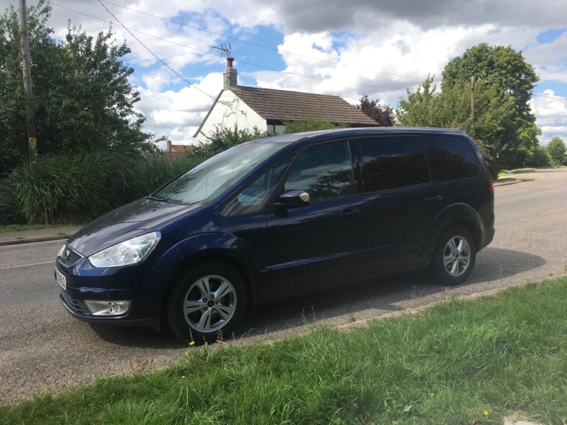 2009 FORD GALAXY ZETEC TDI AUTO - Image 8 of 16