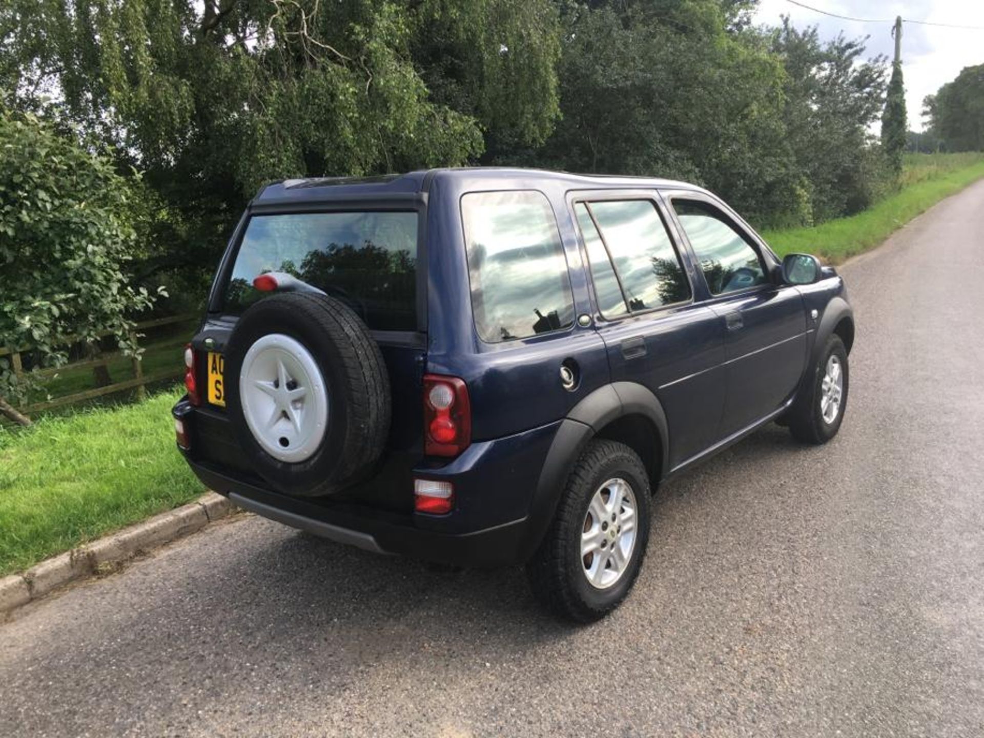 2004 LAND ROVER FREELANDER TD4 S S/W - Image 6 of 24