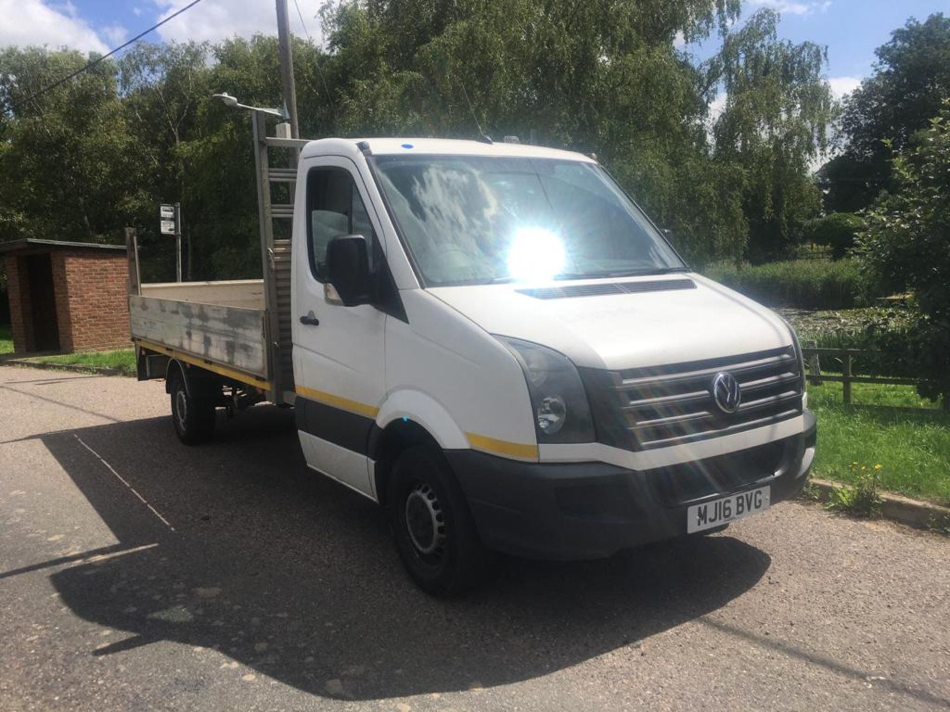 2016 VOLKSWAGEN CRAFTER CR35 TDI - Image 2 of 16